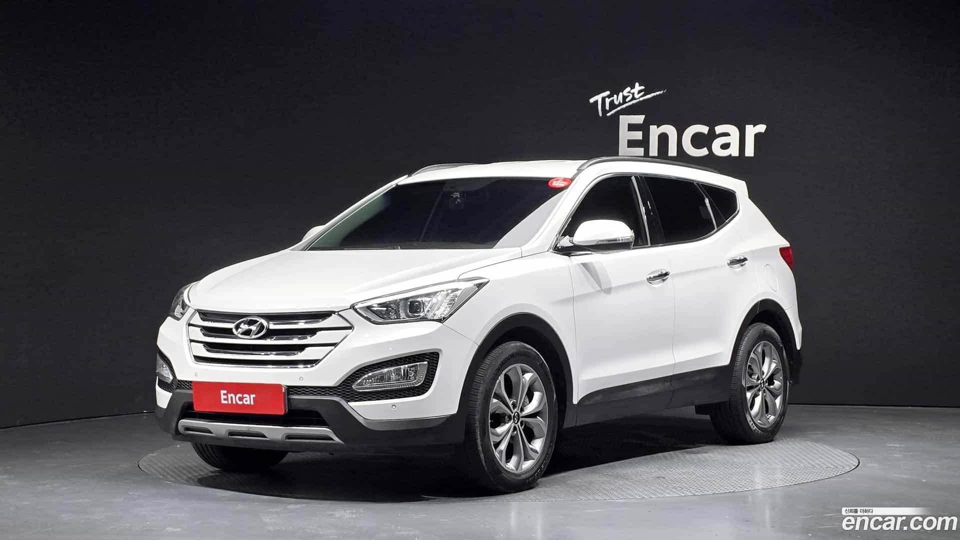 Santafe Hyundai 2014.6-OUTER-001