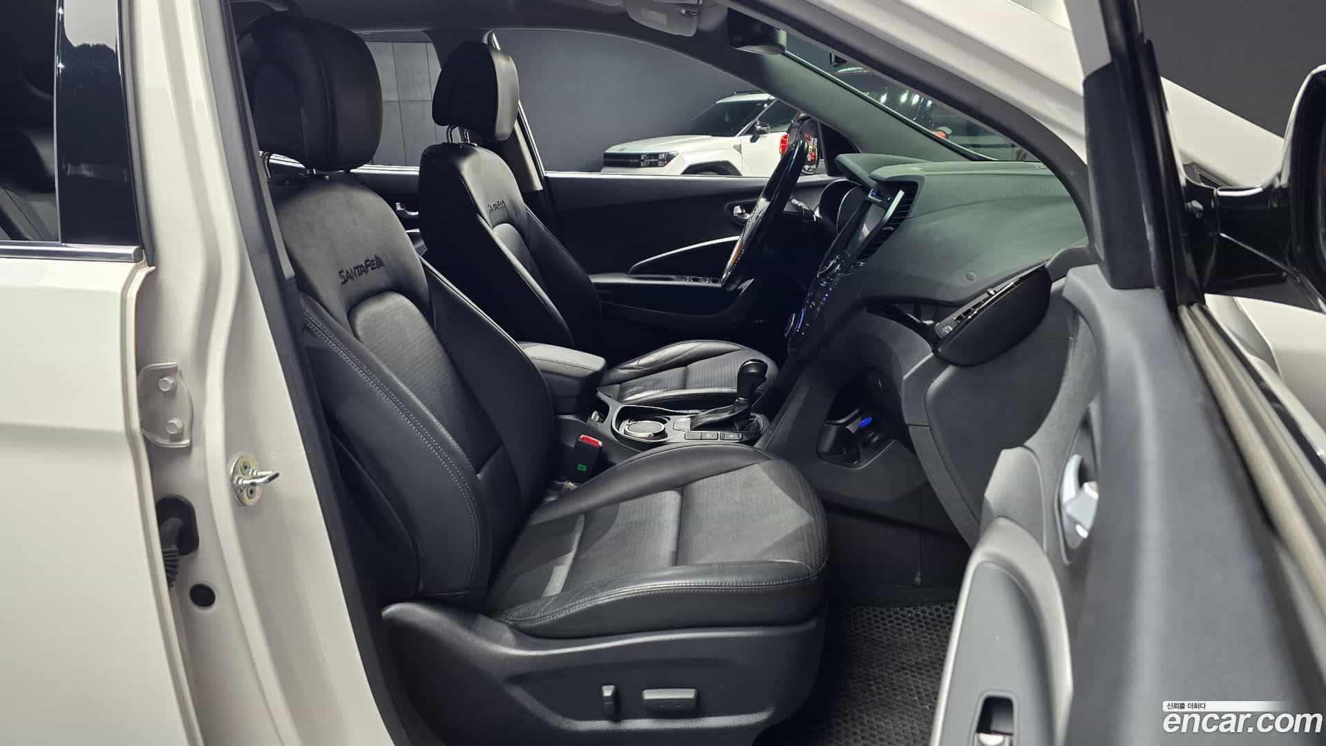 Santafe Hyundai 2014.6-INNER-010