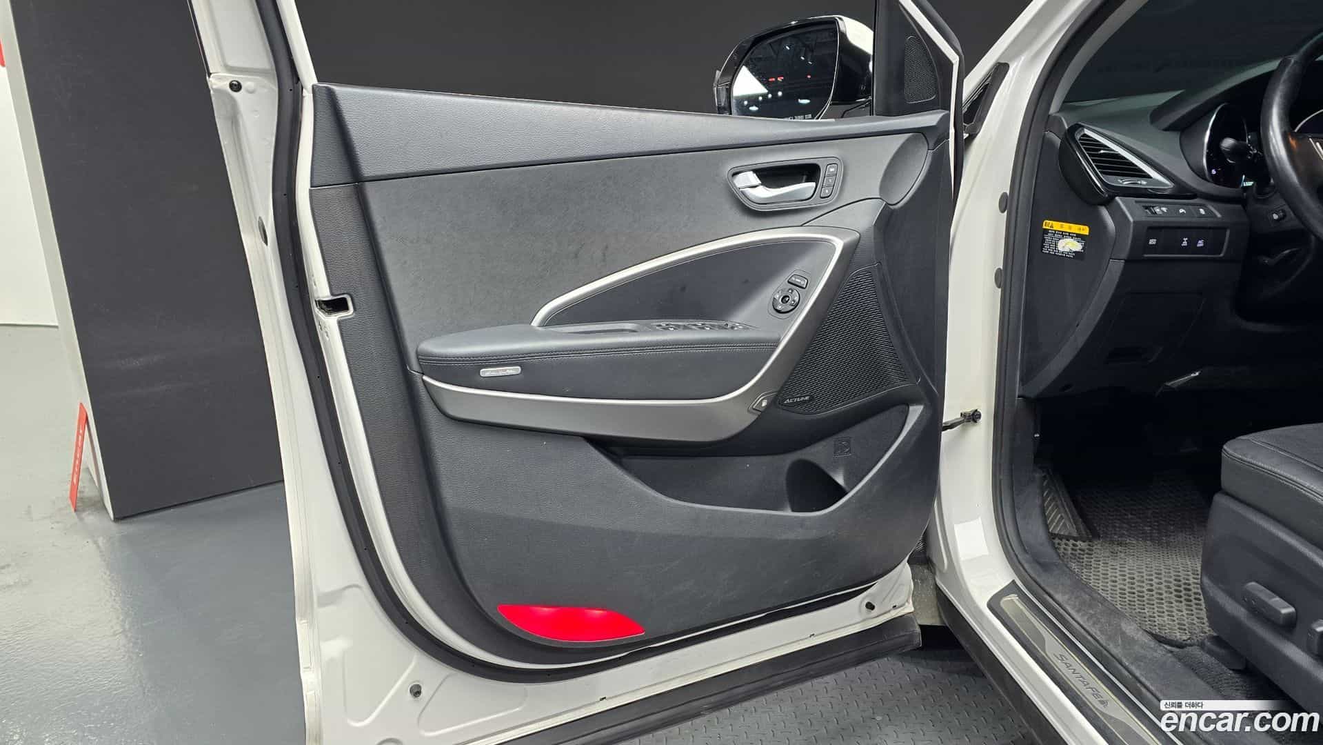 Santafe Hyundai 2014.6-INNER-034