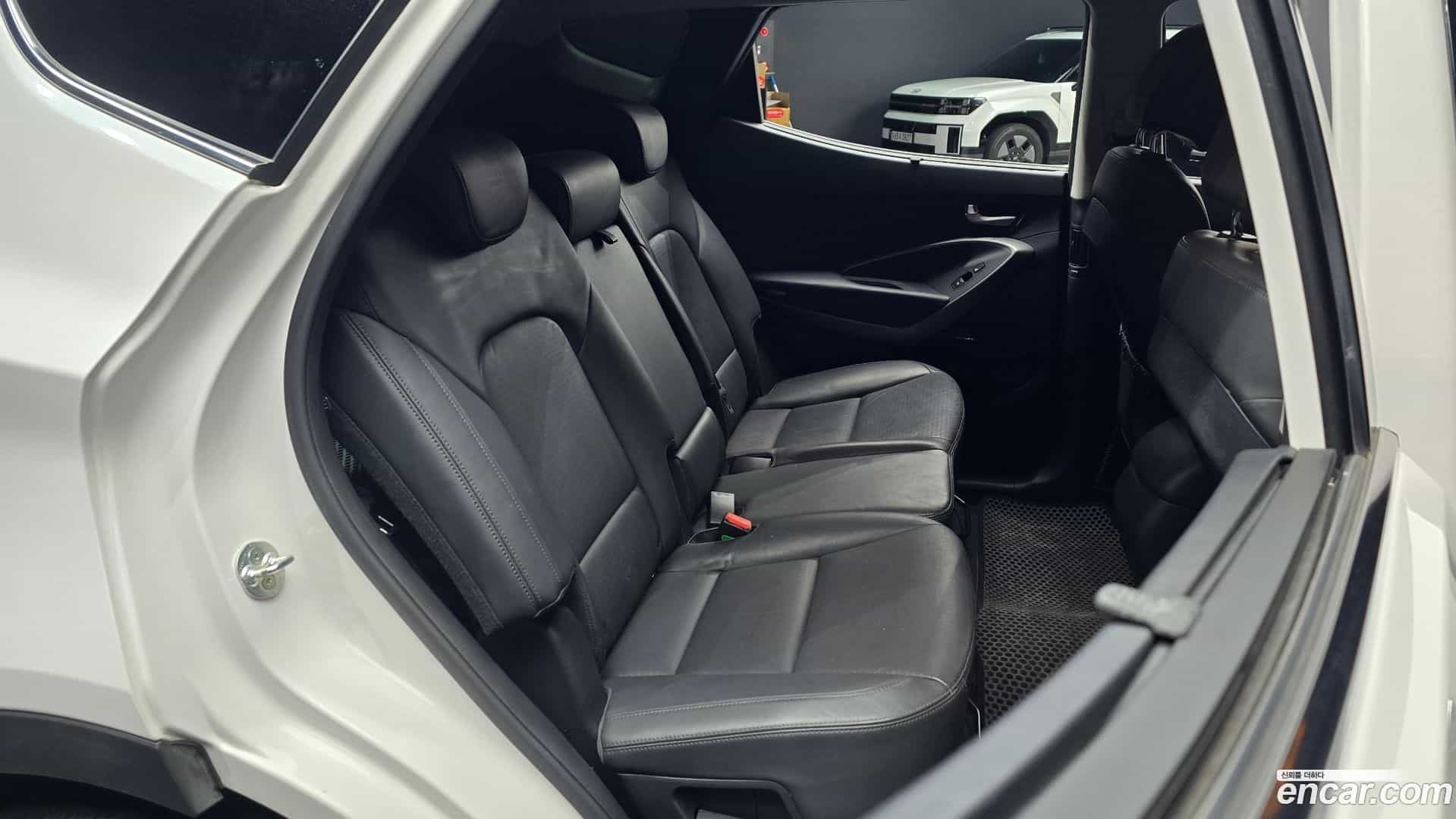 Santafe Hyundai 2014.6-INNER-036
