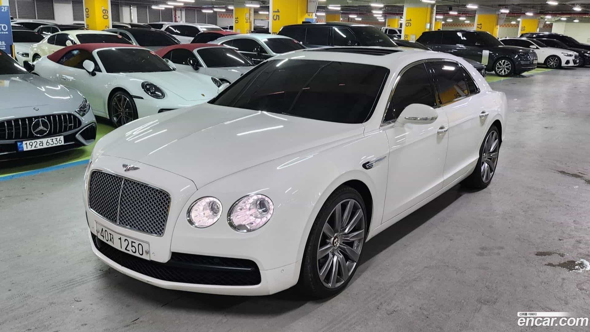 Flying Spur Bentley 2018.6-OUTER-003