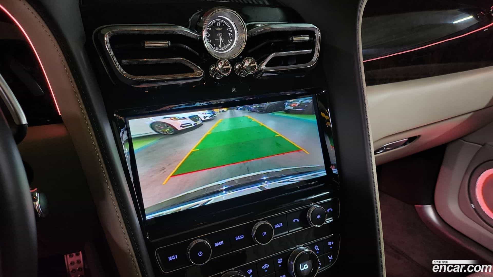 Flying Spur Bentley 2018.6-OPTION-022