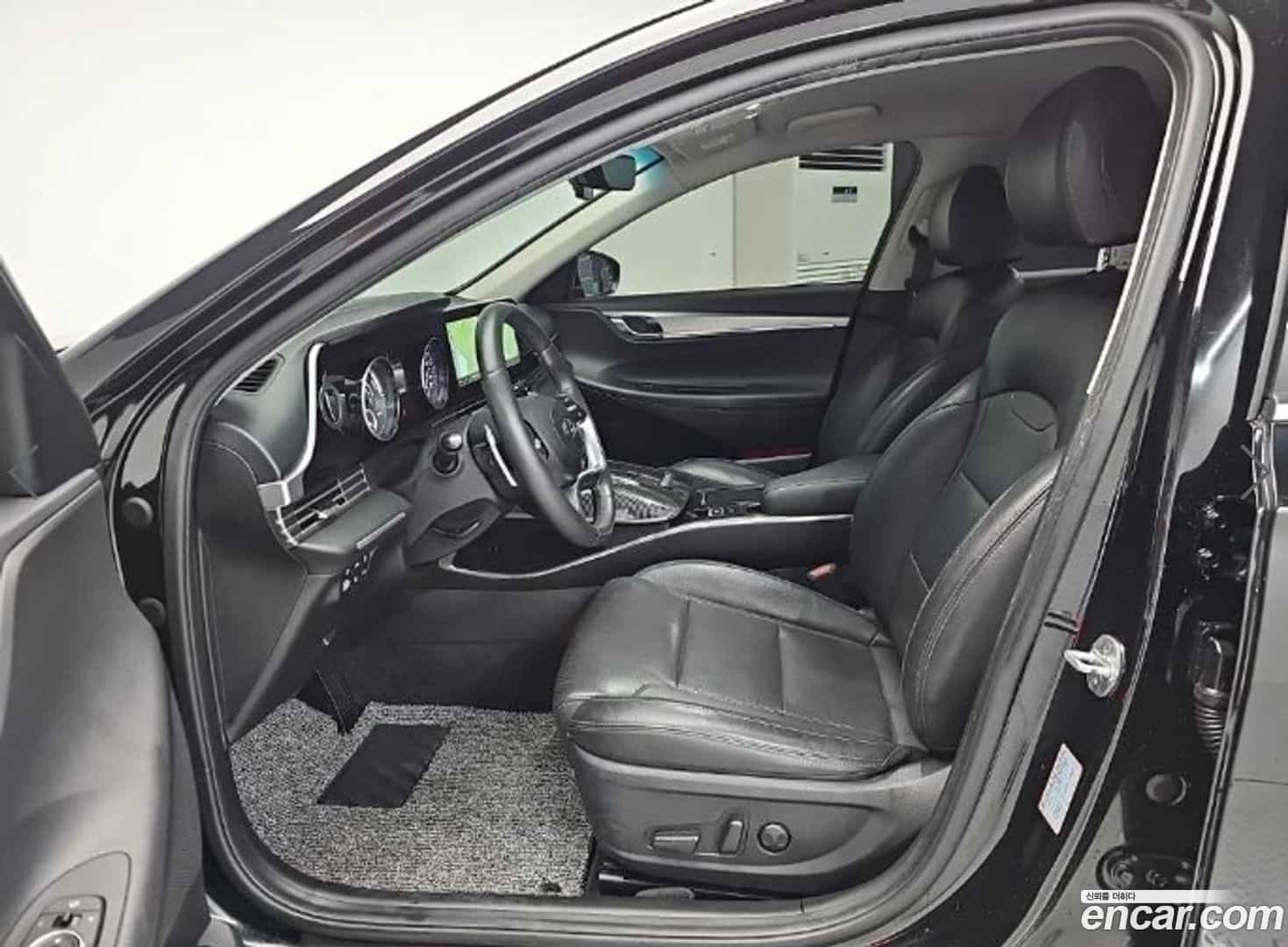 Grandeur Hyundai 2022.0-OPTION-015