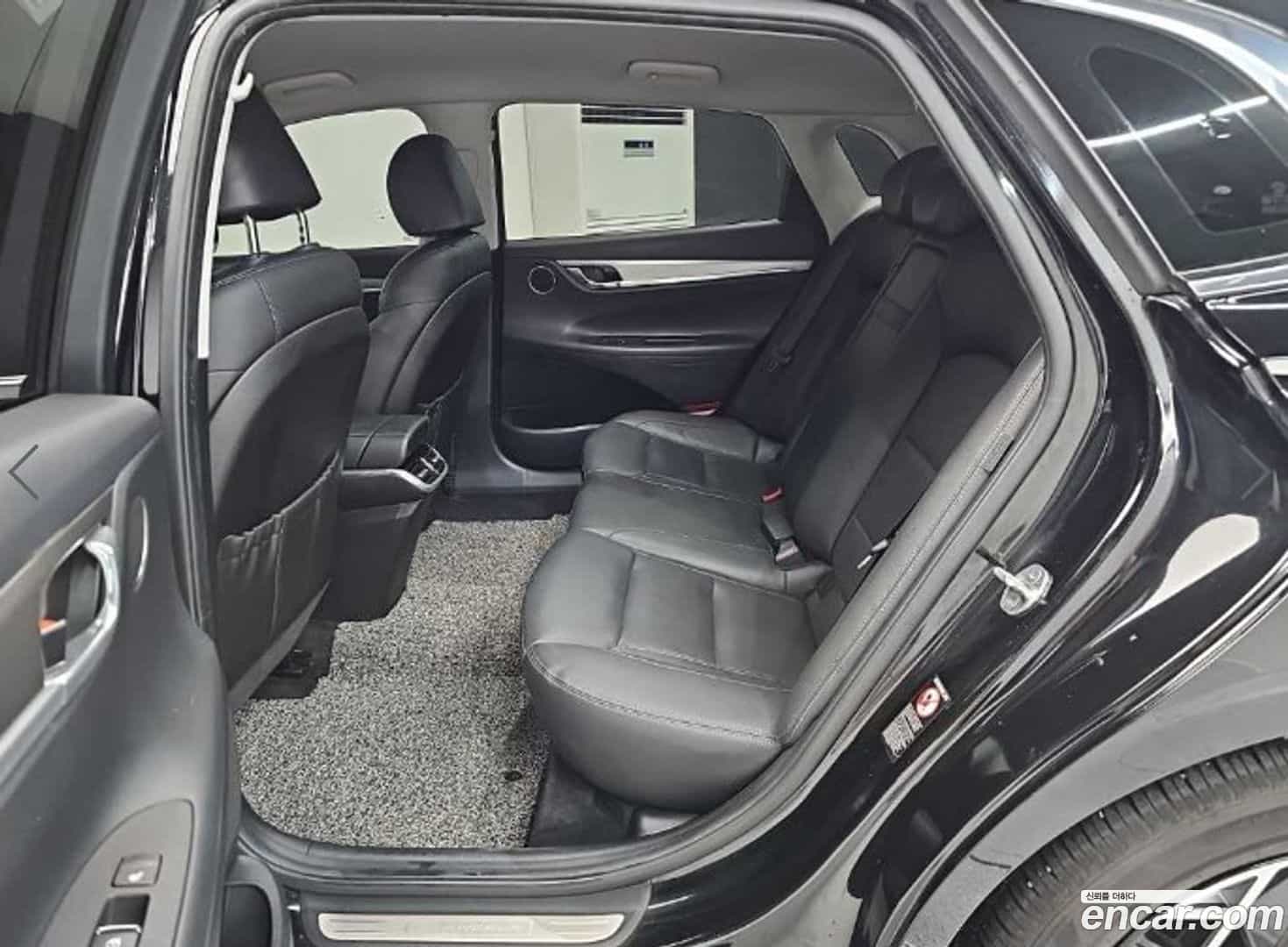 Grandeur Hyundai 2022.0-OPTION-016