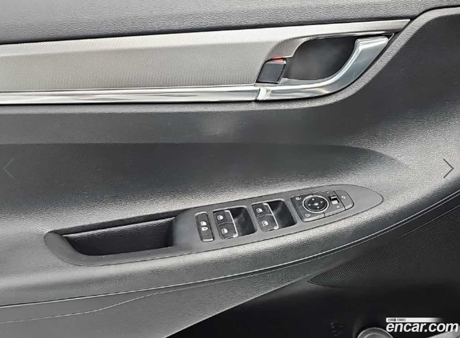 Grandeur Hyundai 2022.0-OPTION-020