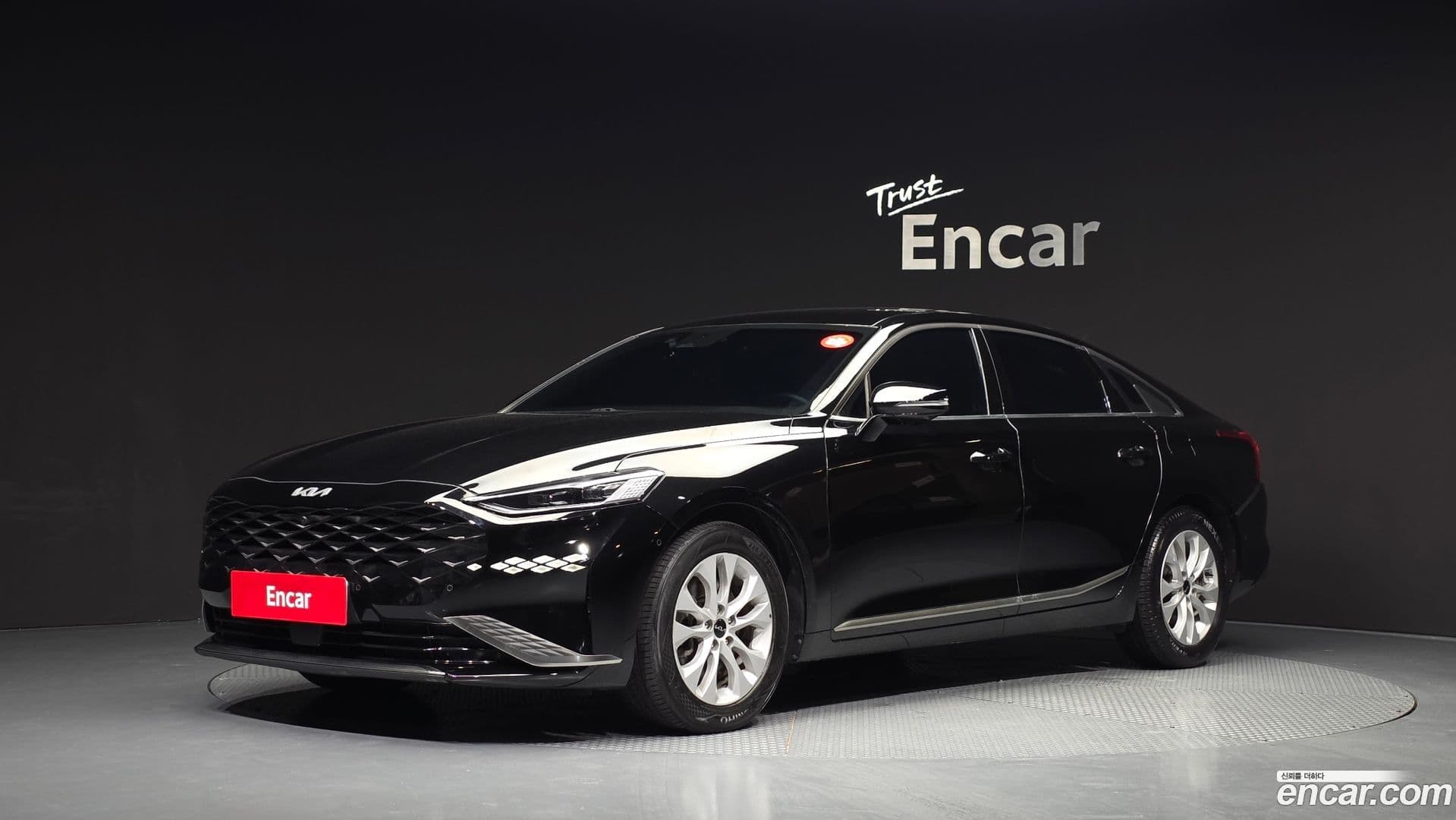 Main__Slider__Photo:K8 Kia 2021.9-0