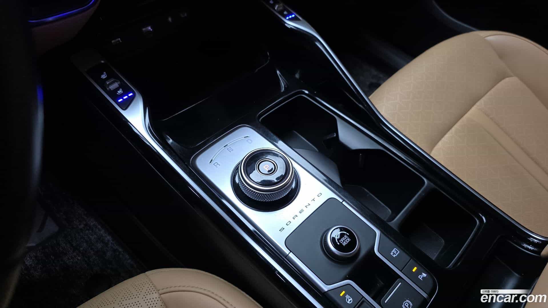 Sorento Kia 2022.6-INNER-009