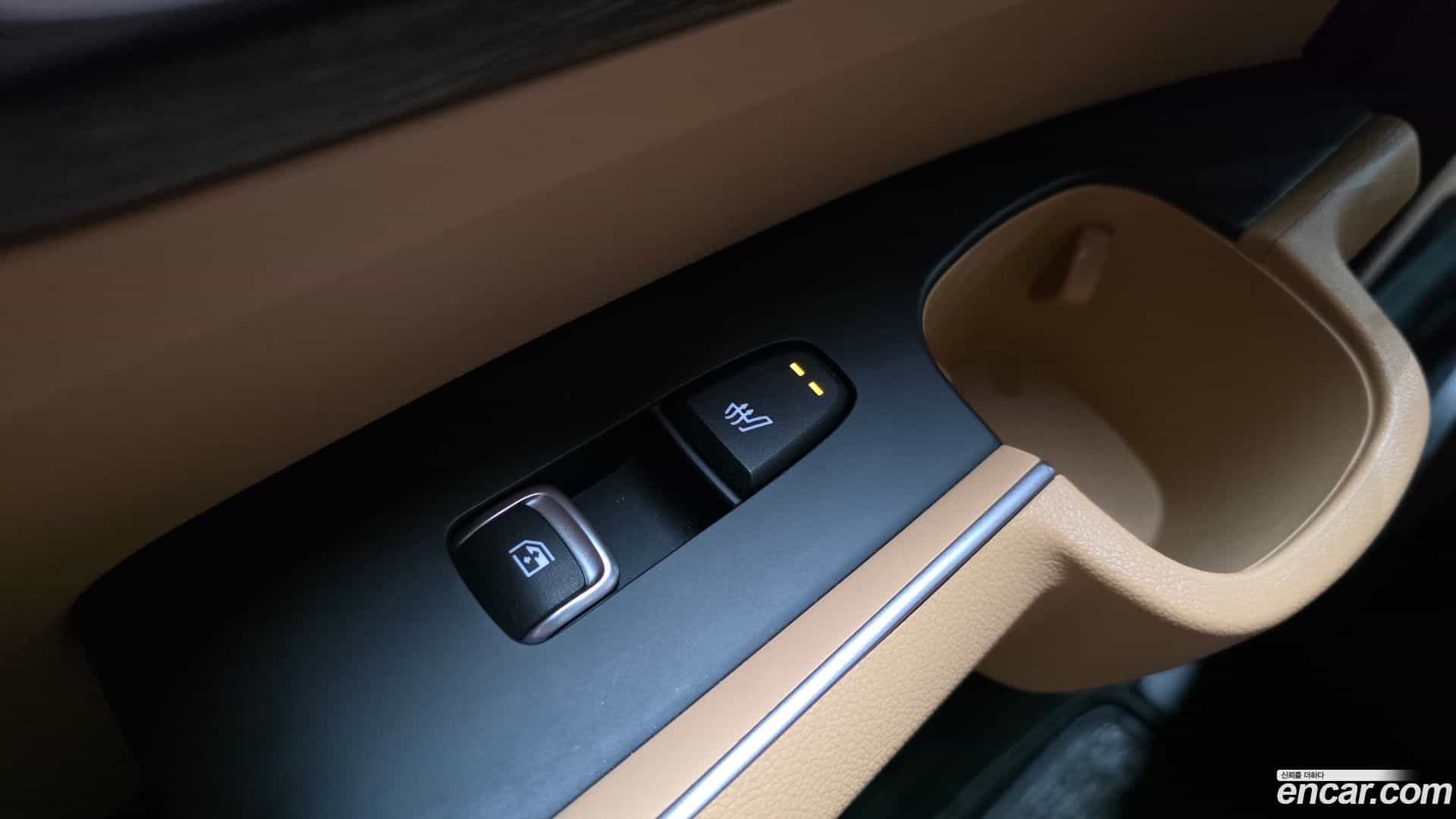 Sorento Kia 2022.6-OPTION-023