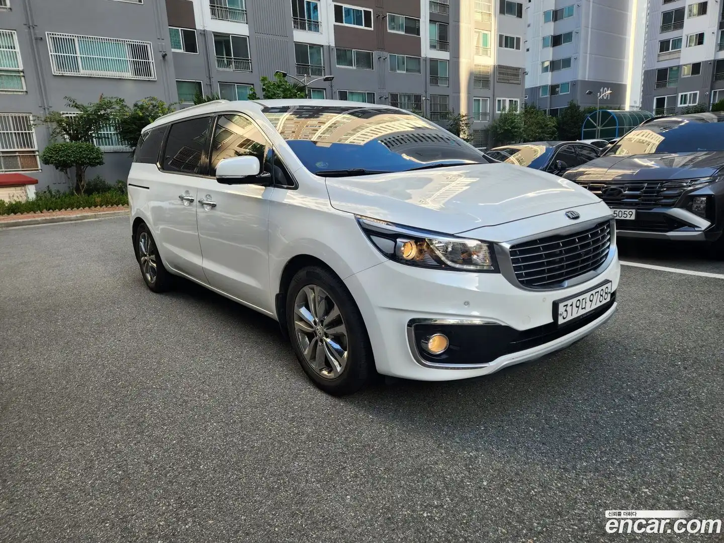 Canival Kia 2017.4-OUTER-002