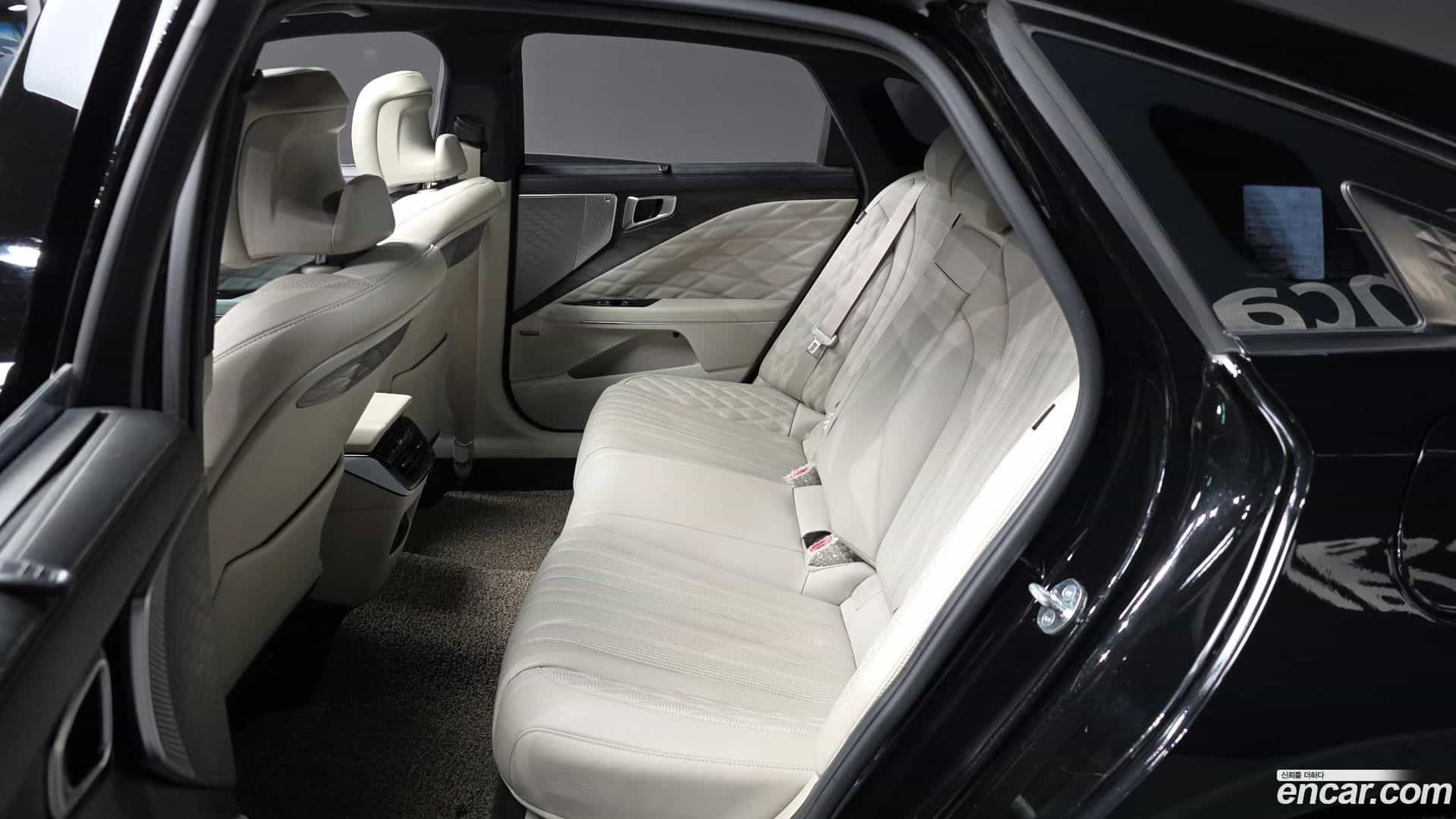 K8 Kia 2021.5-INNER-036