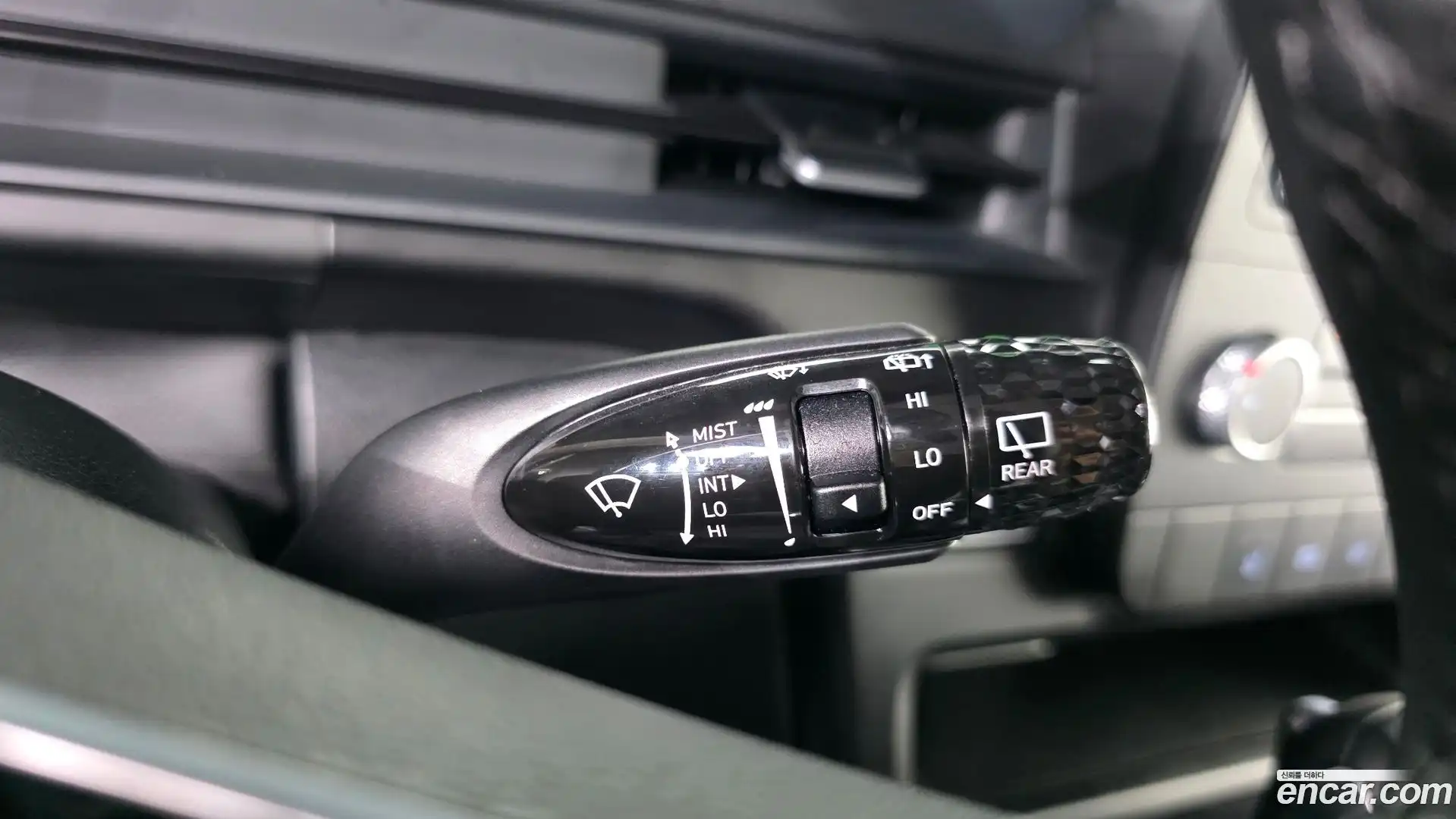 Staria Hyundai 2022.0-OPTION-023