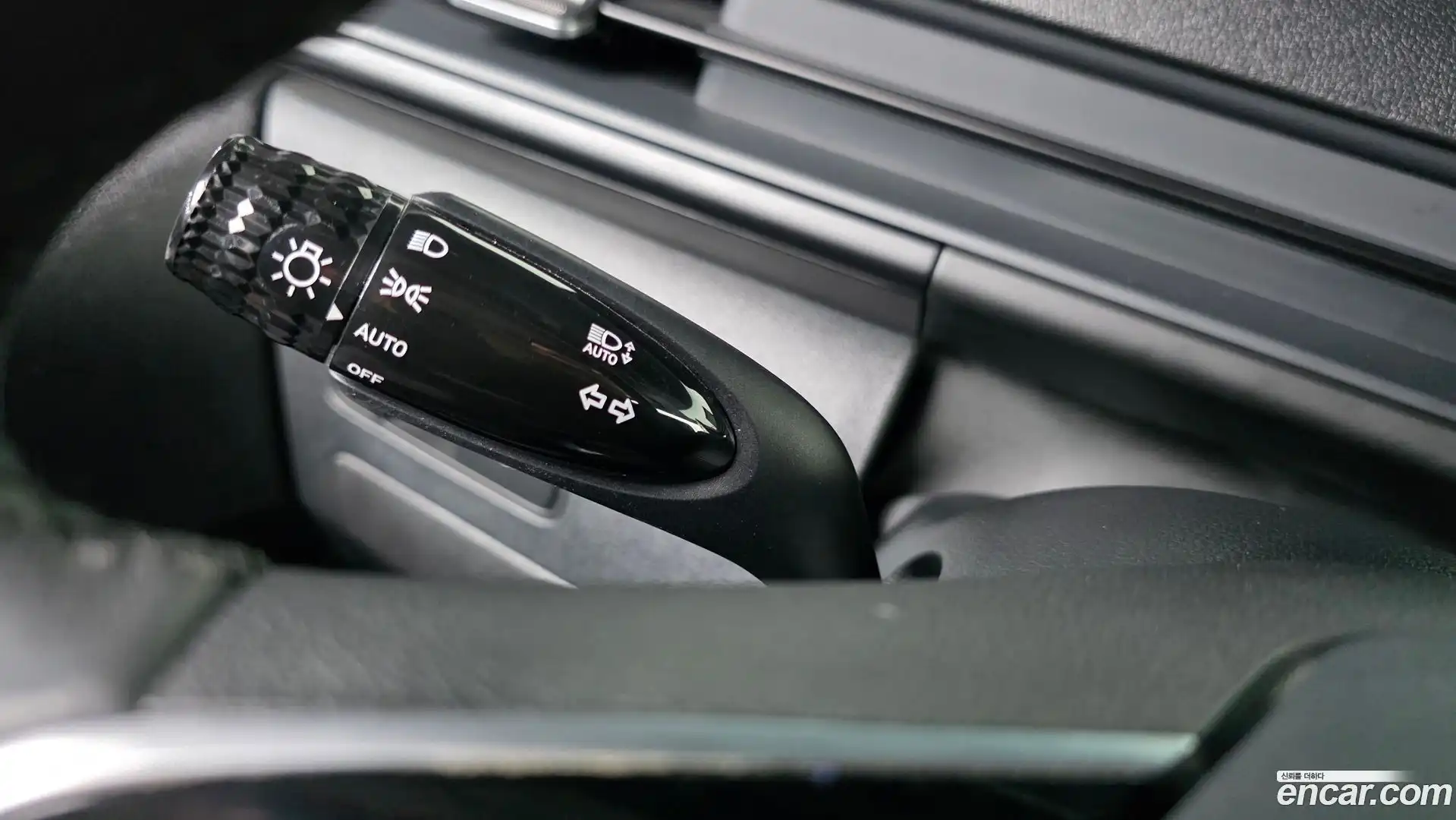 Staria Hyundai 2022.0-OPTION-024