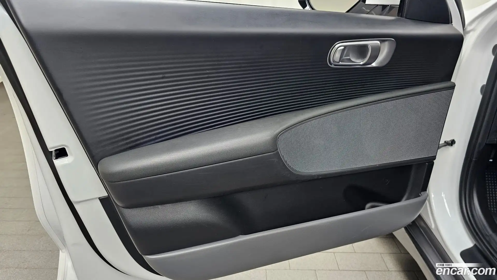 Ioniq6 Hyundai 2022.11-INNER-034