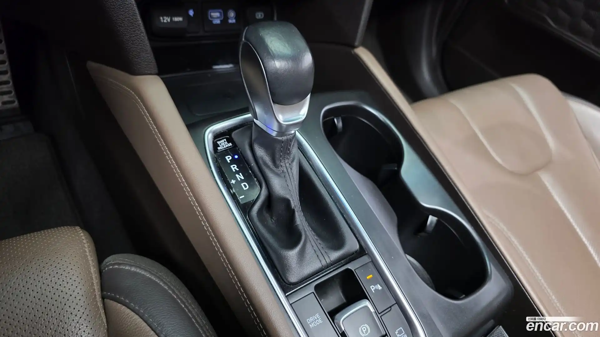 Santafe Hyundai 2018.3-INNER-009