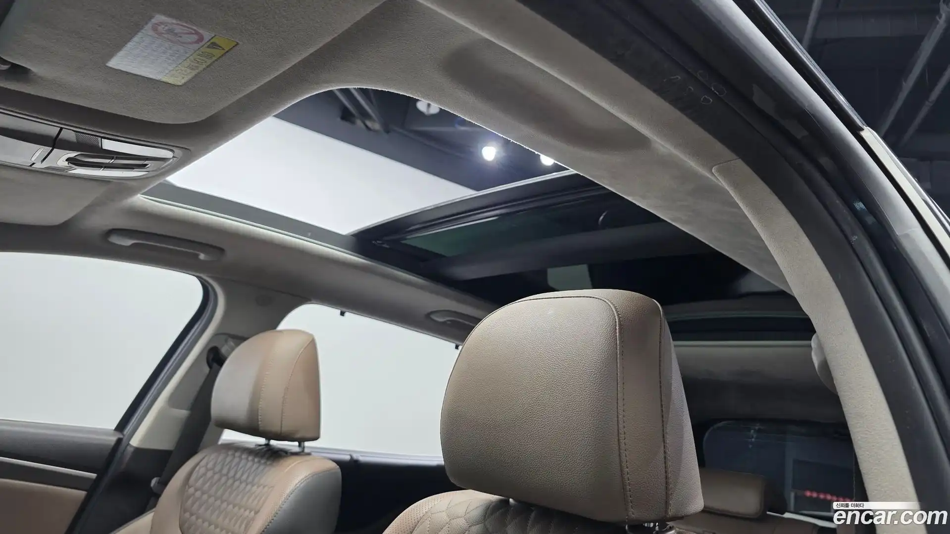 Santafe Hyundai 2018.3-OPTION-023