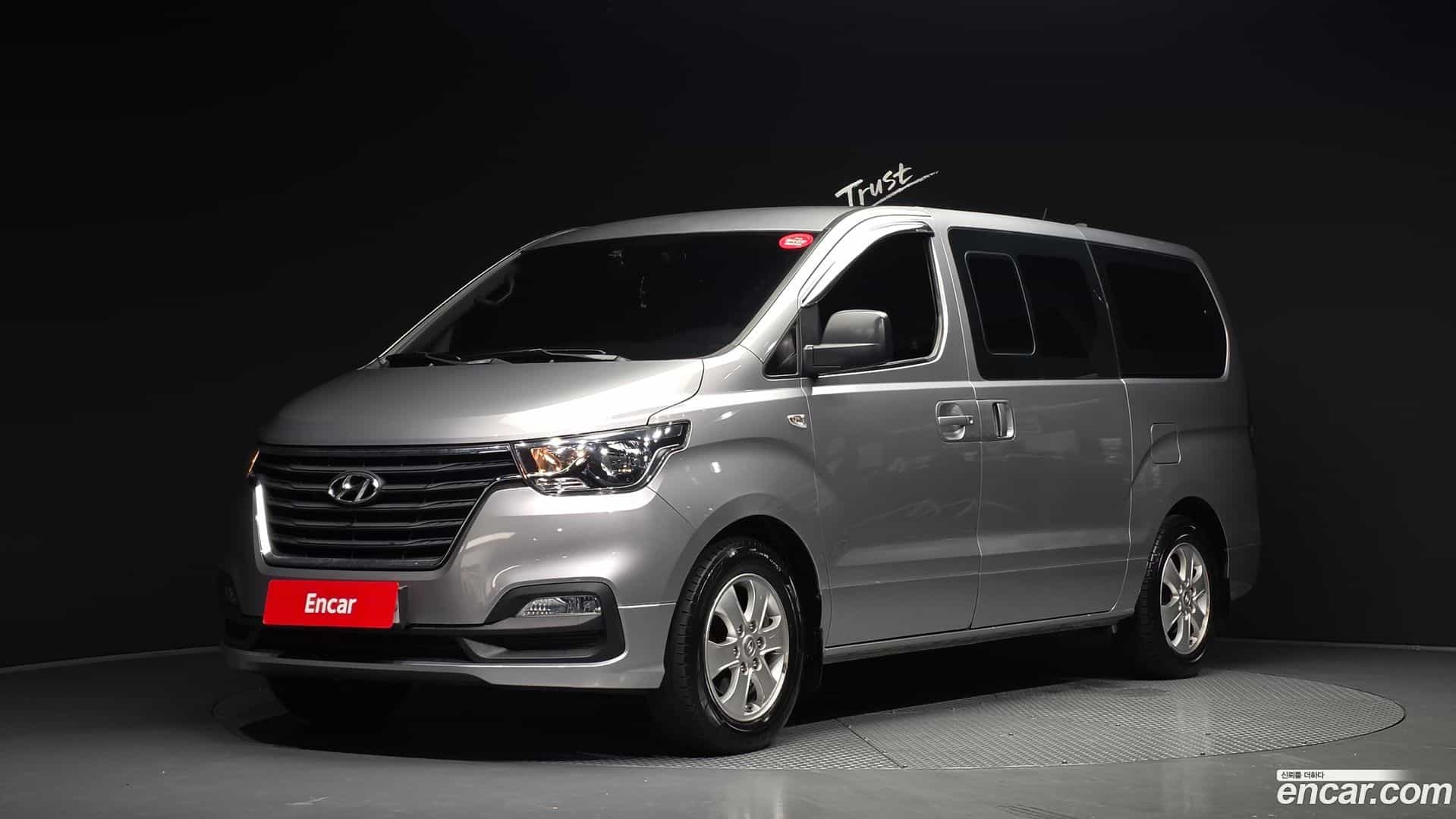 Starex Hyundai 2018.10-OUTER-001