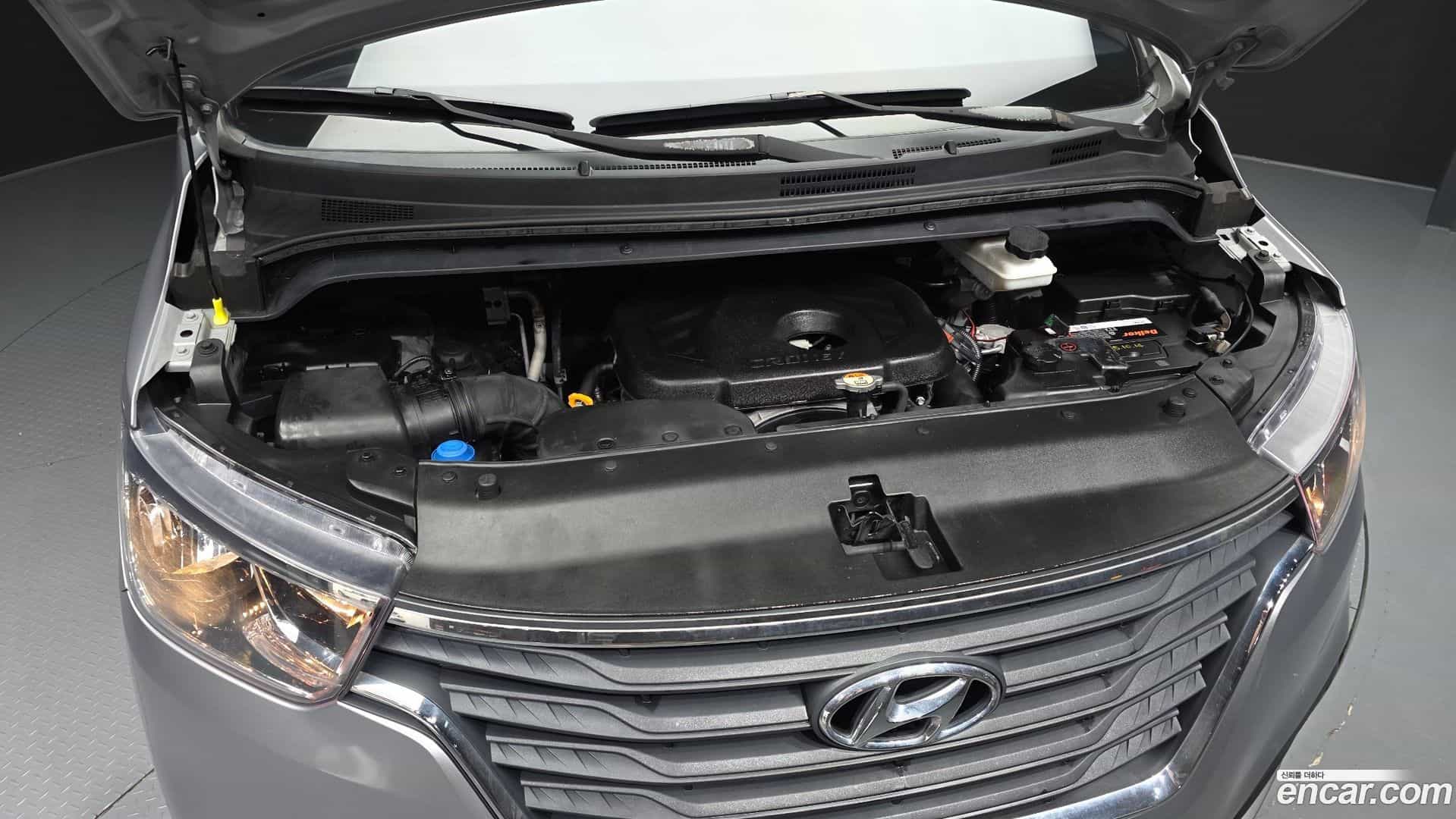 Starex Hyundai 2018.10-OUTER-006
