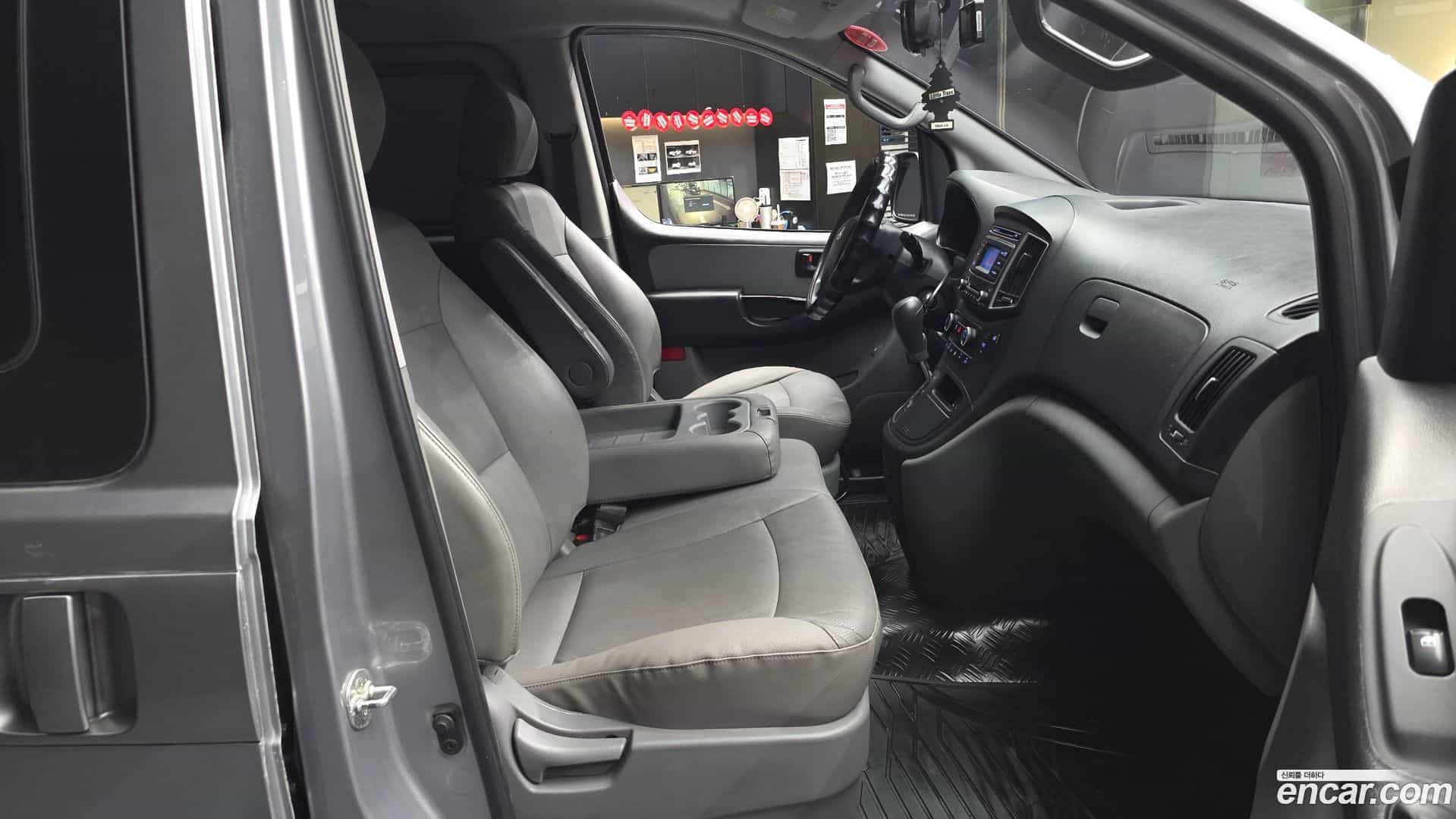 Starex Hyundai 2018.10-OPTION-015
