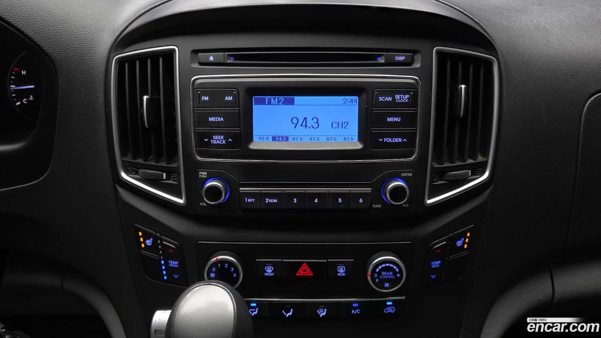 Starex Hyundai 2018.10-OPTION-018
