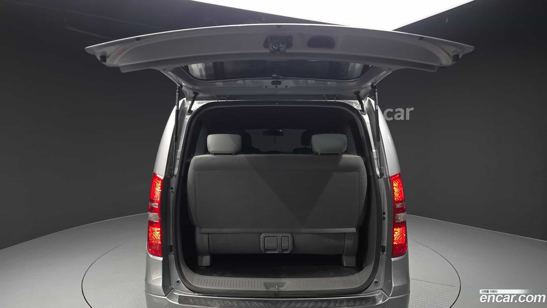 Starex Hyundai 2018.10-OPTION-024