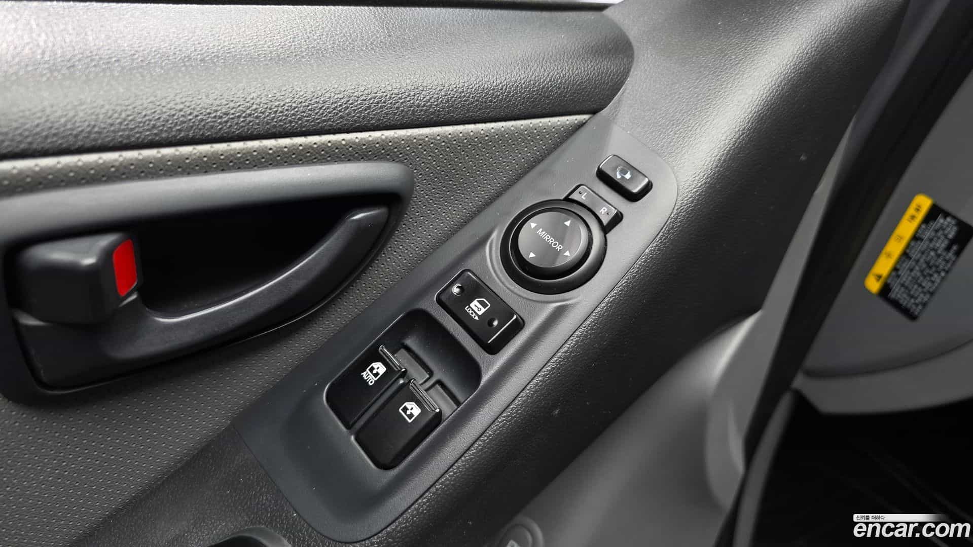 Starex Hyundai 2018.10-OPTION-041