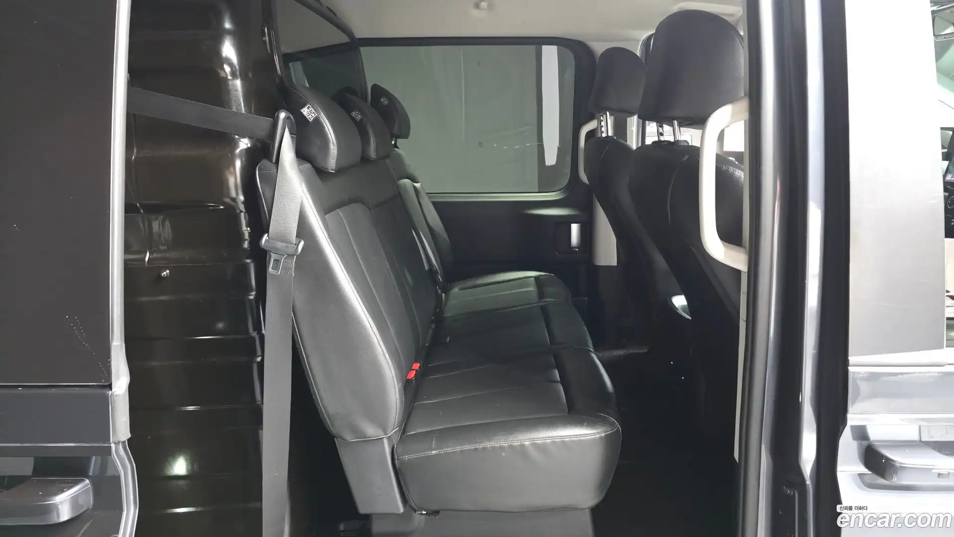 Staria Hyundai 2021.7-OPTION-016