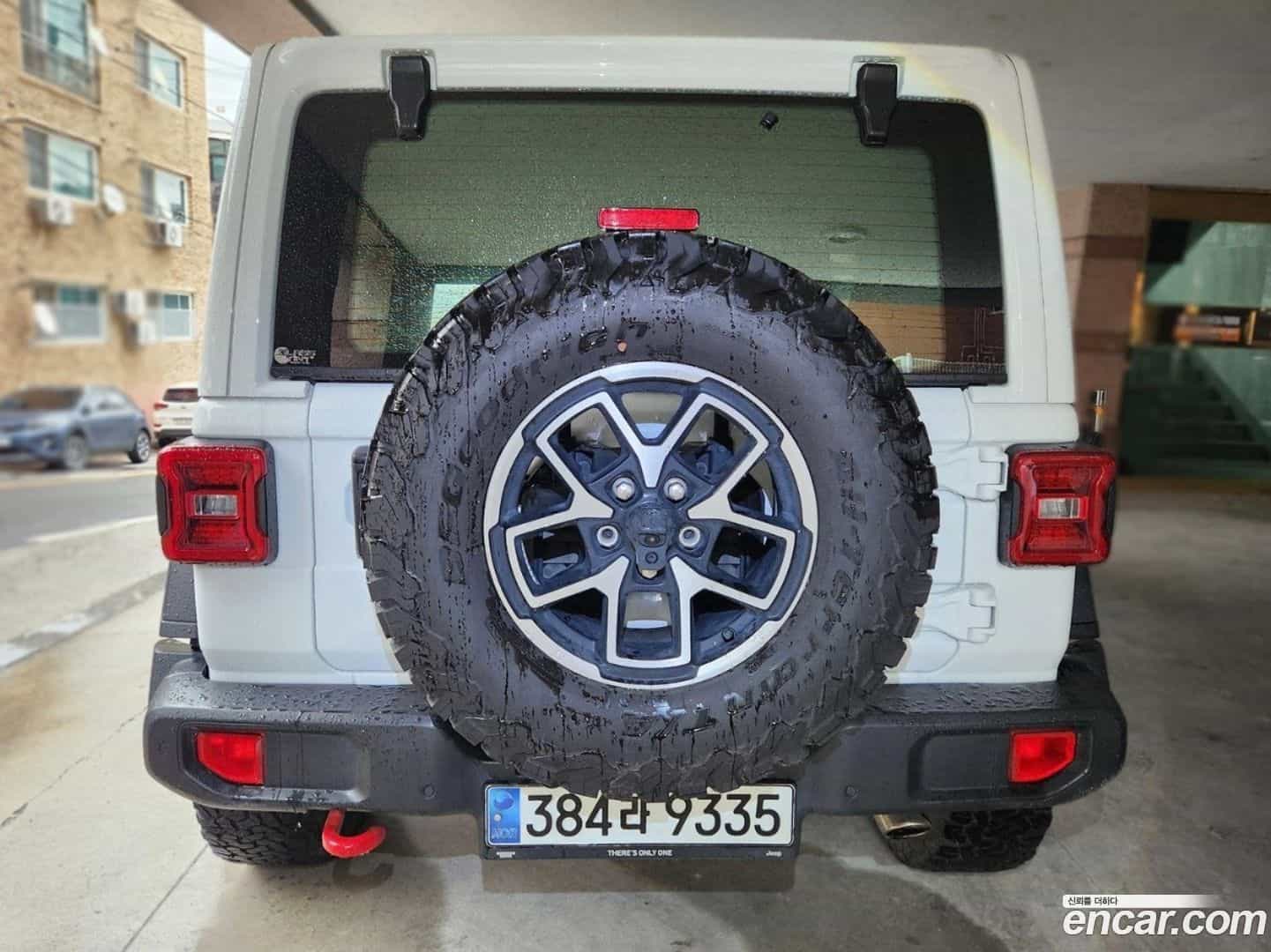Wrangler Jeep 2024.4-OUTER-002