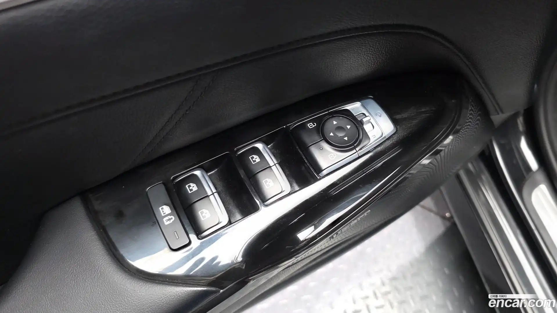 K5 Kia 2020.0-OPTION-043
