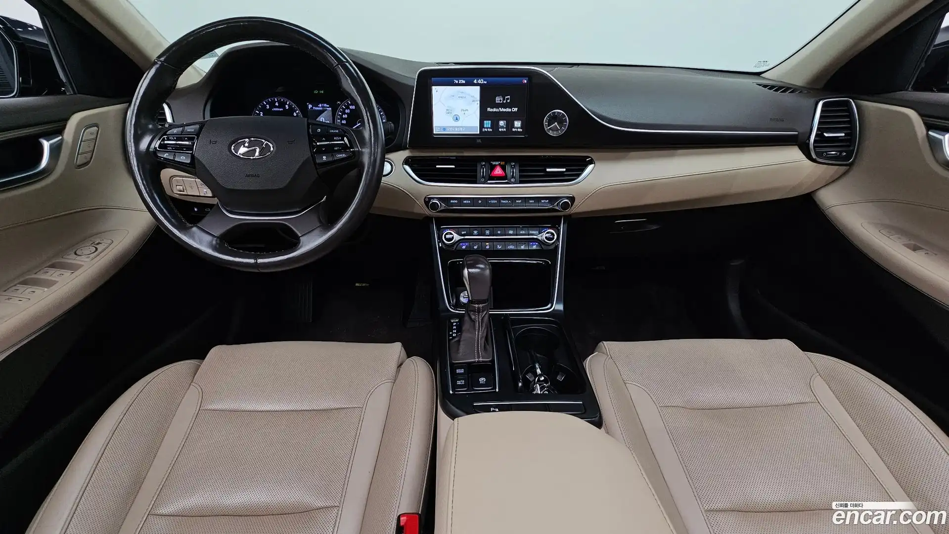 Grandeur Hyundai 2017.3-INNER-007