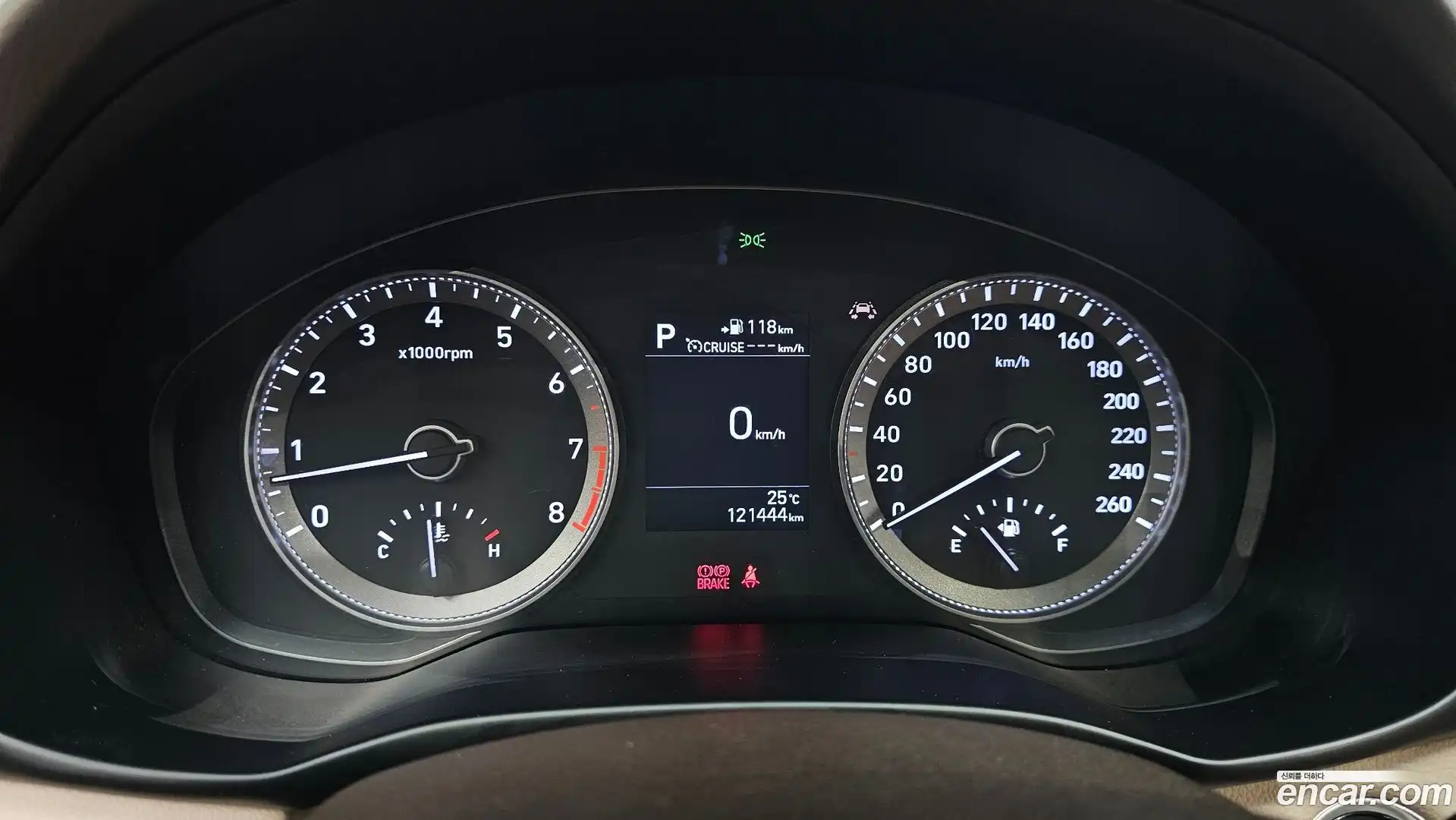 Grandeur Hyundai 2017.3-INNER-008