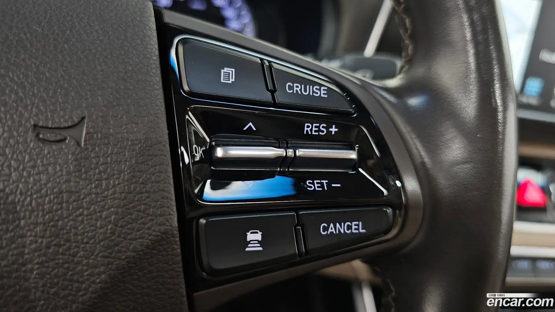 Grandeur Hyundai 2017.3-OPTION-020
