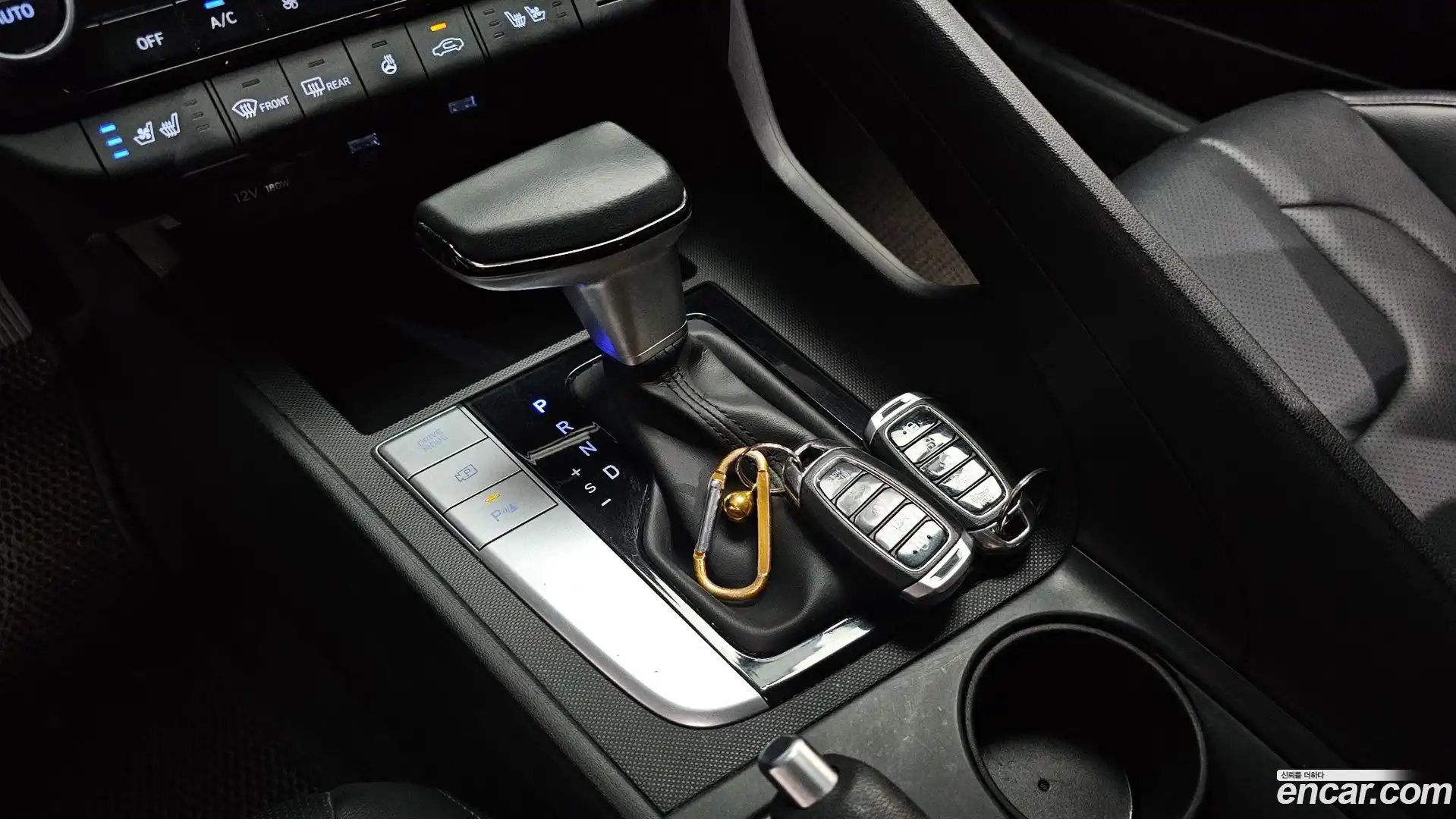 AVANTE Hyundai 2021.10-INNER-009
