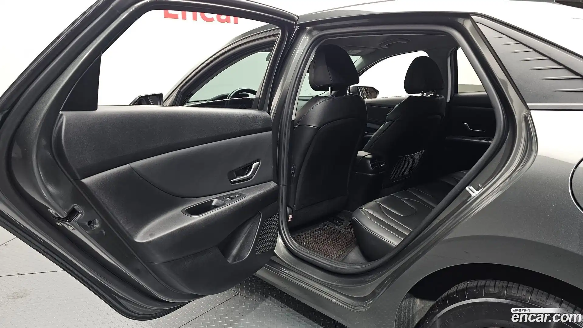 AVANTE Hyundai 2021.10-OPTION-016