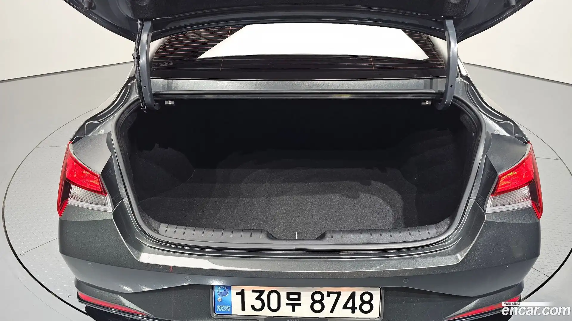 AVANTE Hyundai 2021.10-OPTION-024
