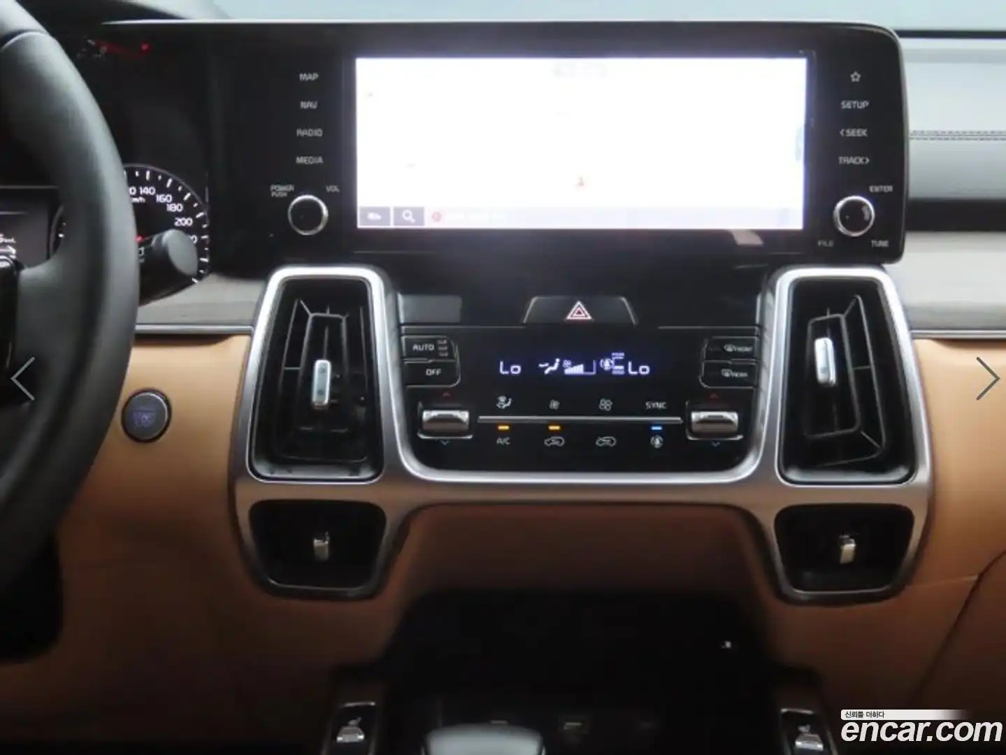 Sorento Kia 2023.5-INNER-010