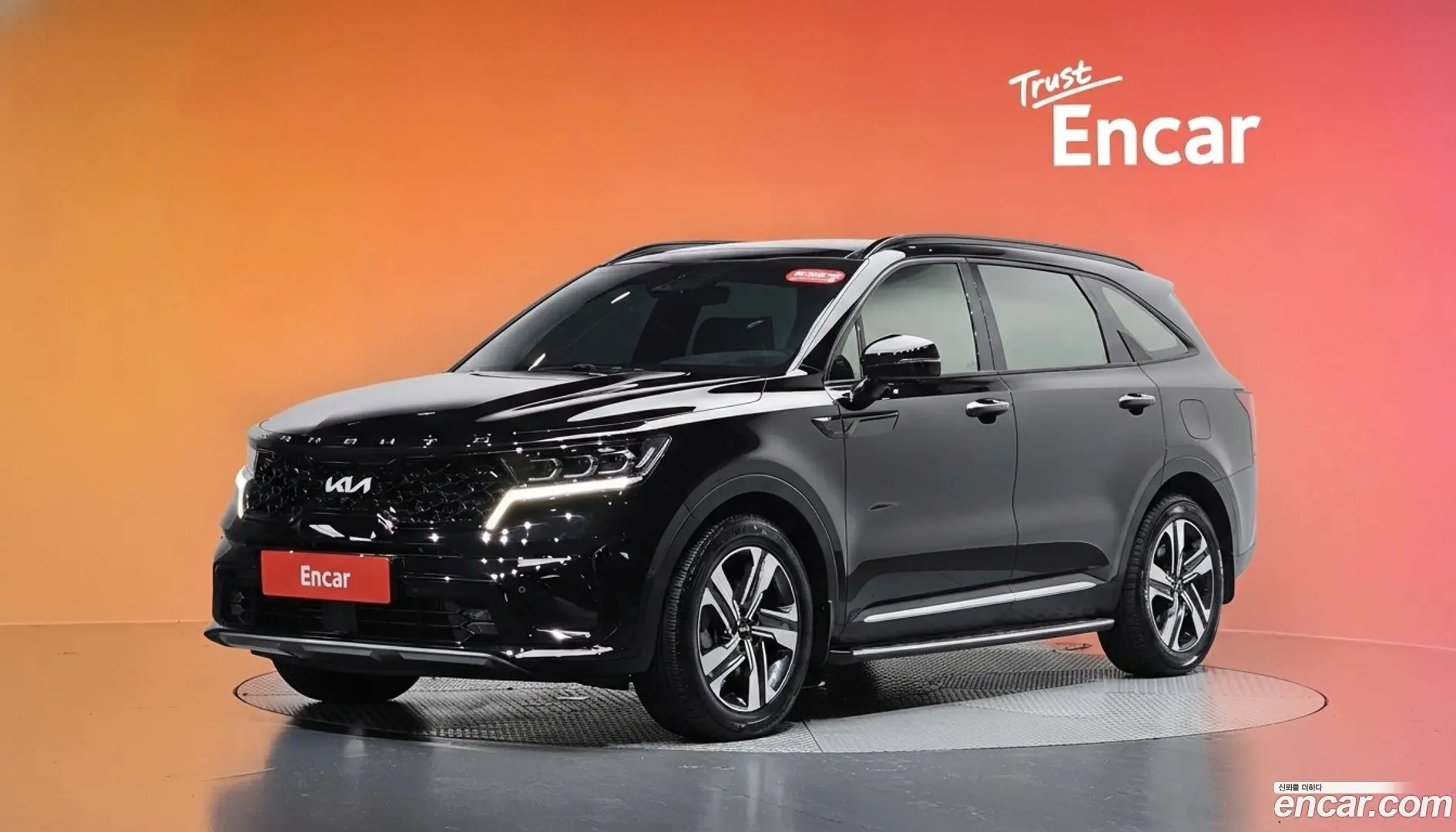 Main__Slider__Photo:Sorento Kia 2021.9-0