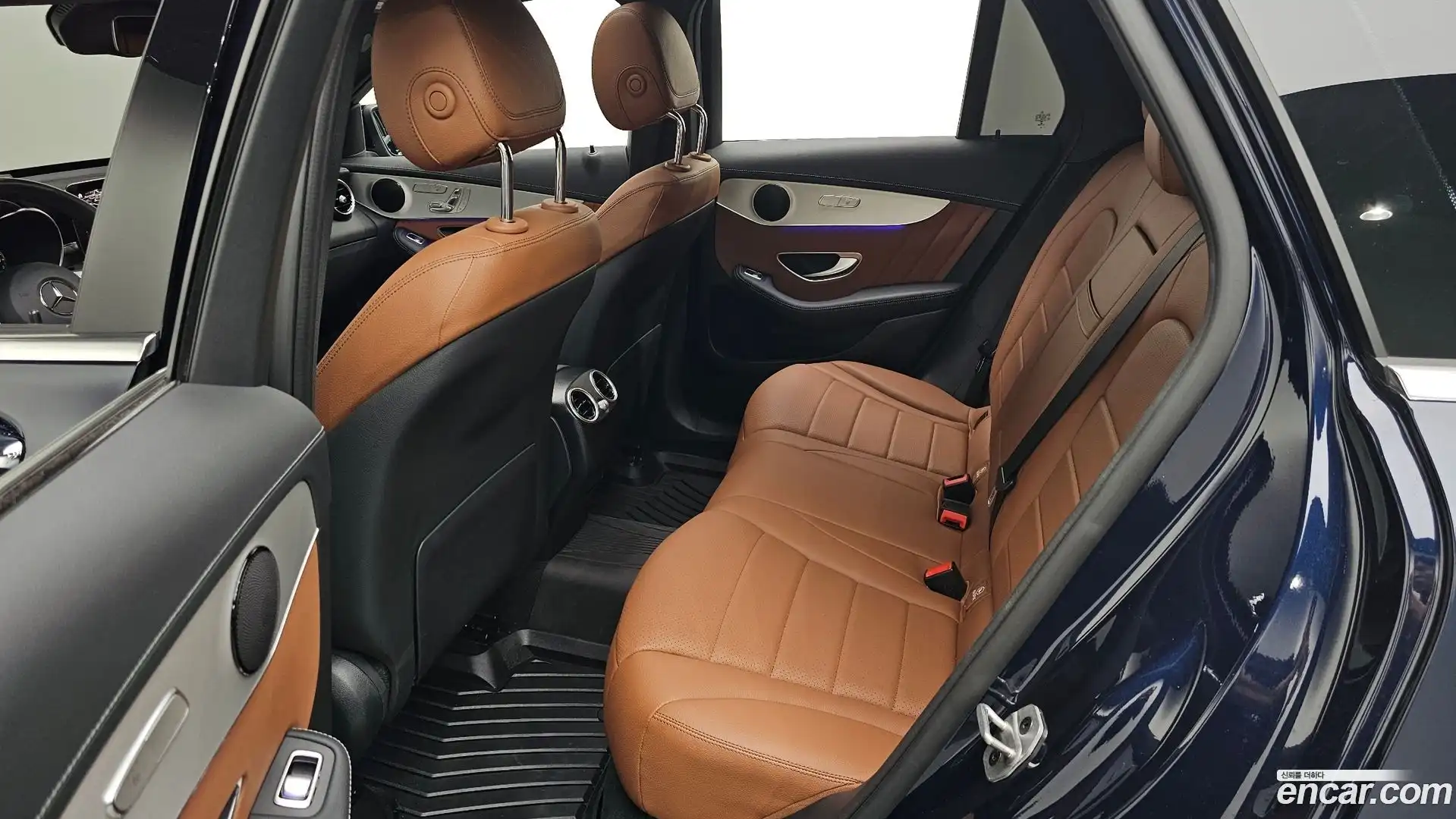 GLC-Class Mercedes-Benz 2022.9-OPTION-015