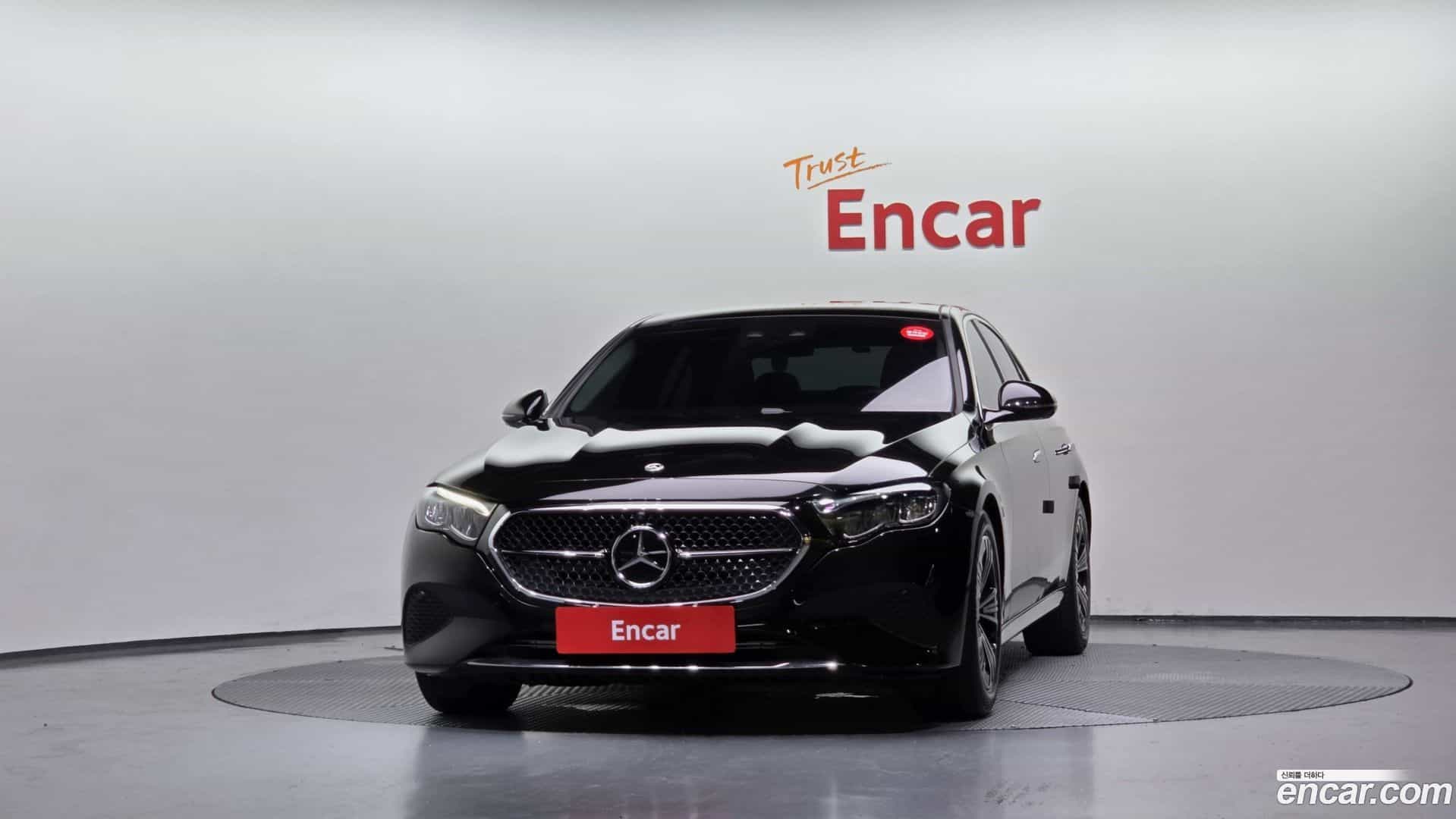 E-Class Mercedes-Benz 2024.8-OUTER-003