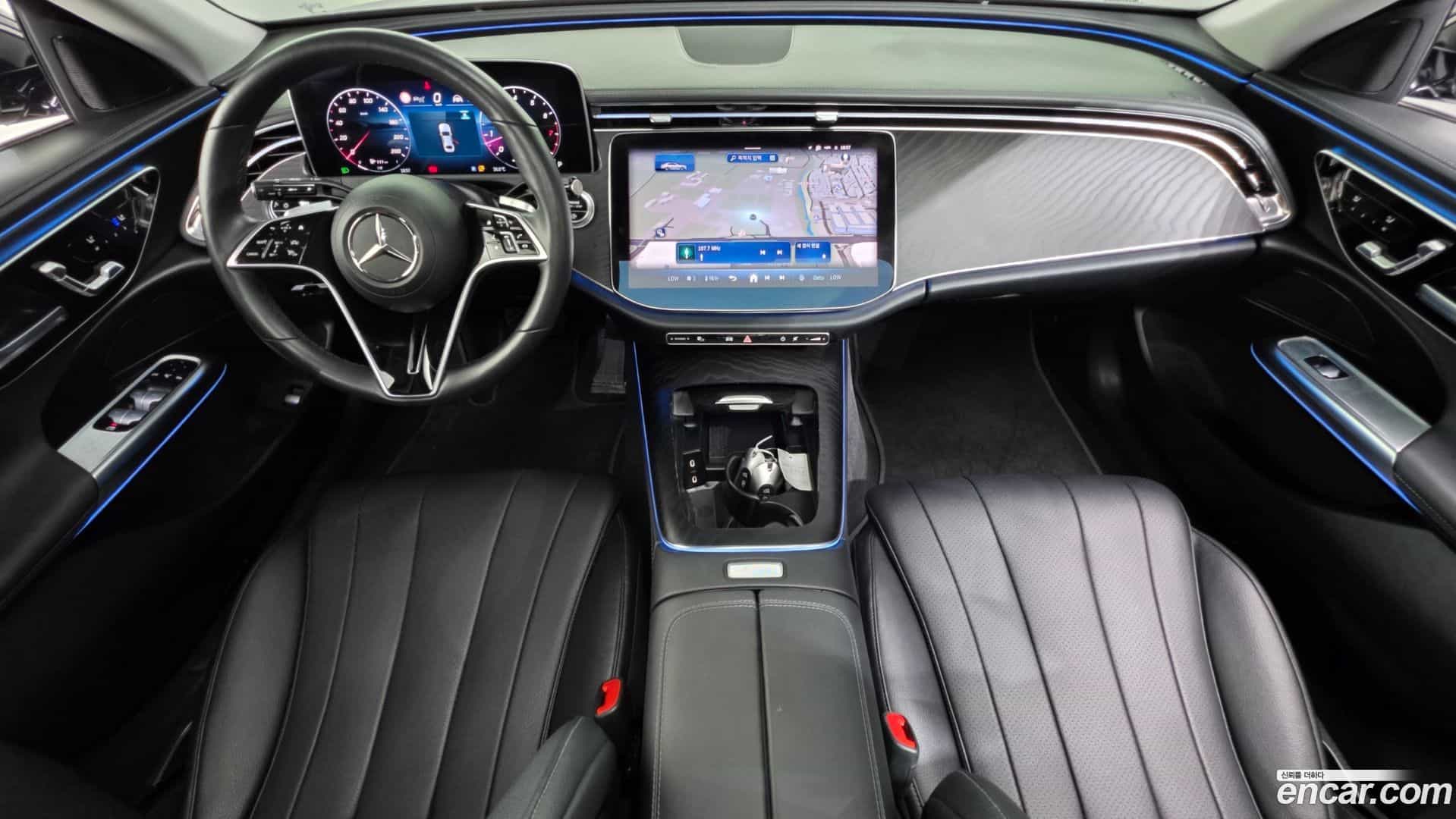E-Class Mercedes-Benz 2024.8-INNER-007