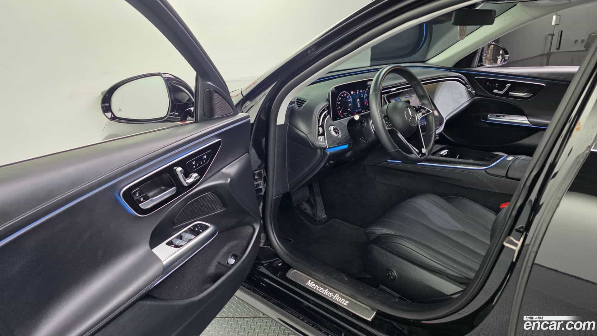 E-Class Mercedes-Benz 2024.8-INNER-010
