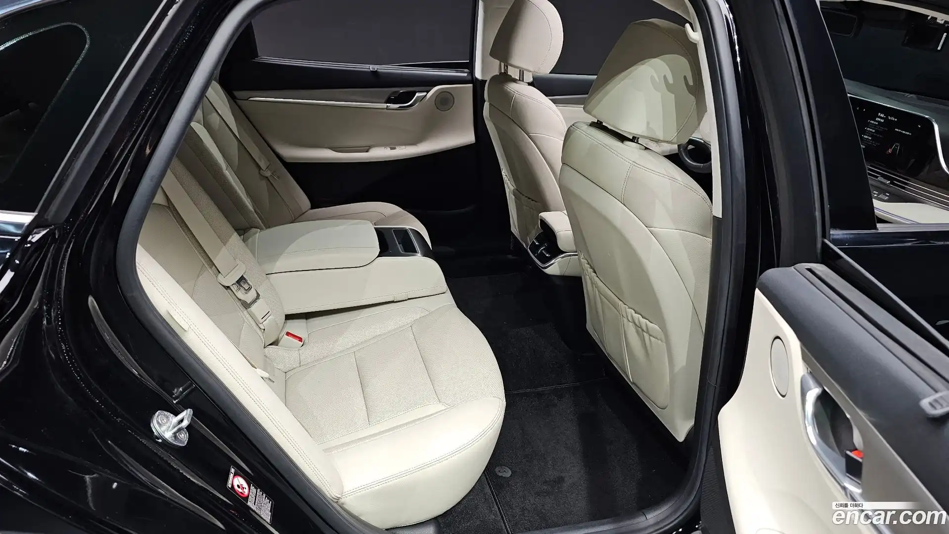 Grandeur Hyundai 2022.7-OPTION-015