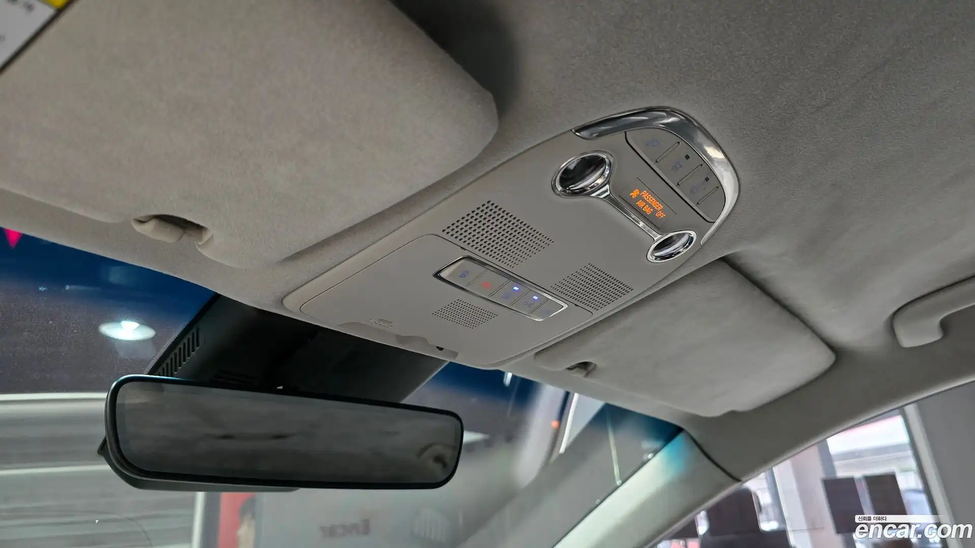 Grandeur Hyundai 2020.1-OPTION-023
