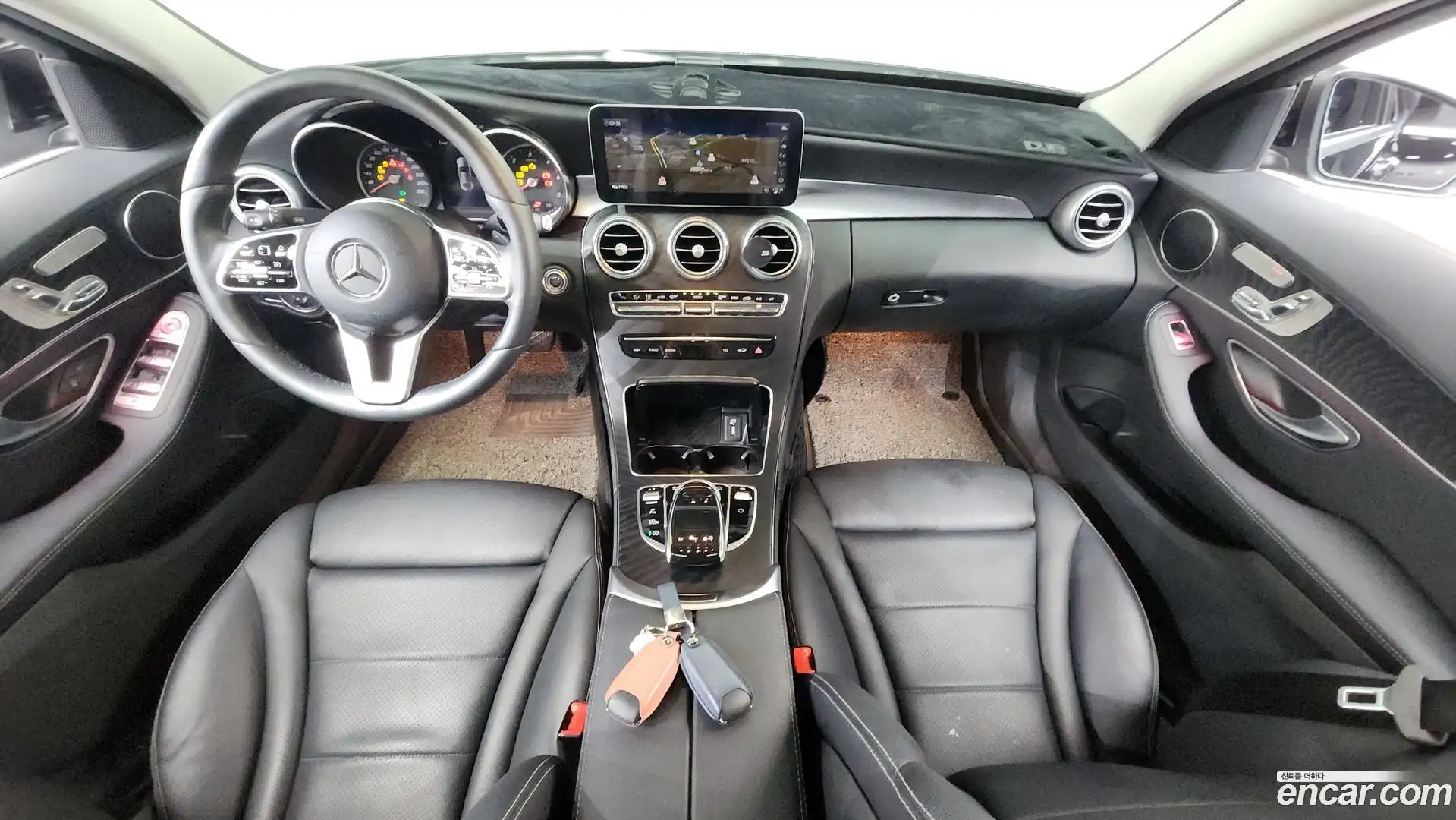 C-Class Mercedes-Benz 2019.6-INNER-007