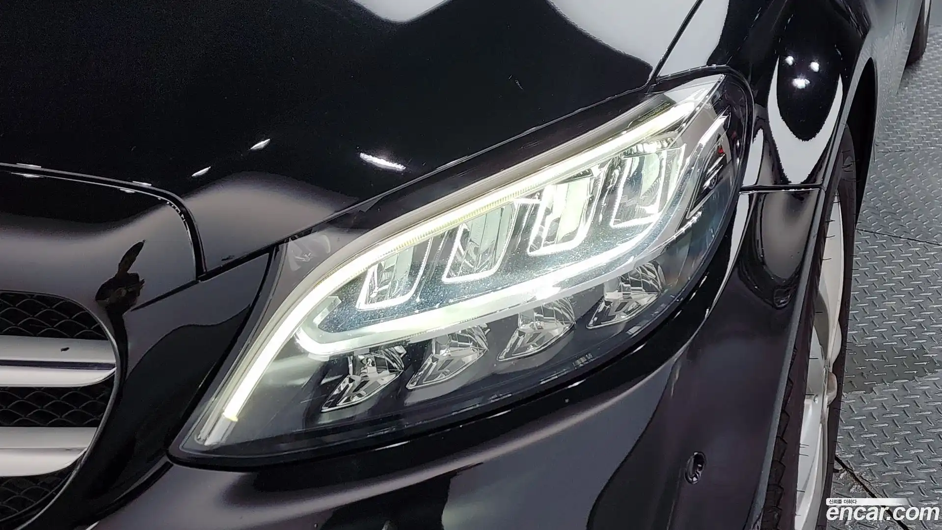 C-Class Mercedes-Benz 2019.6-OUTER-032