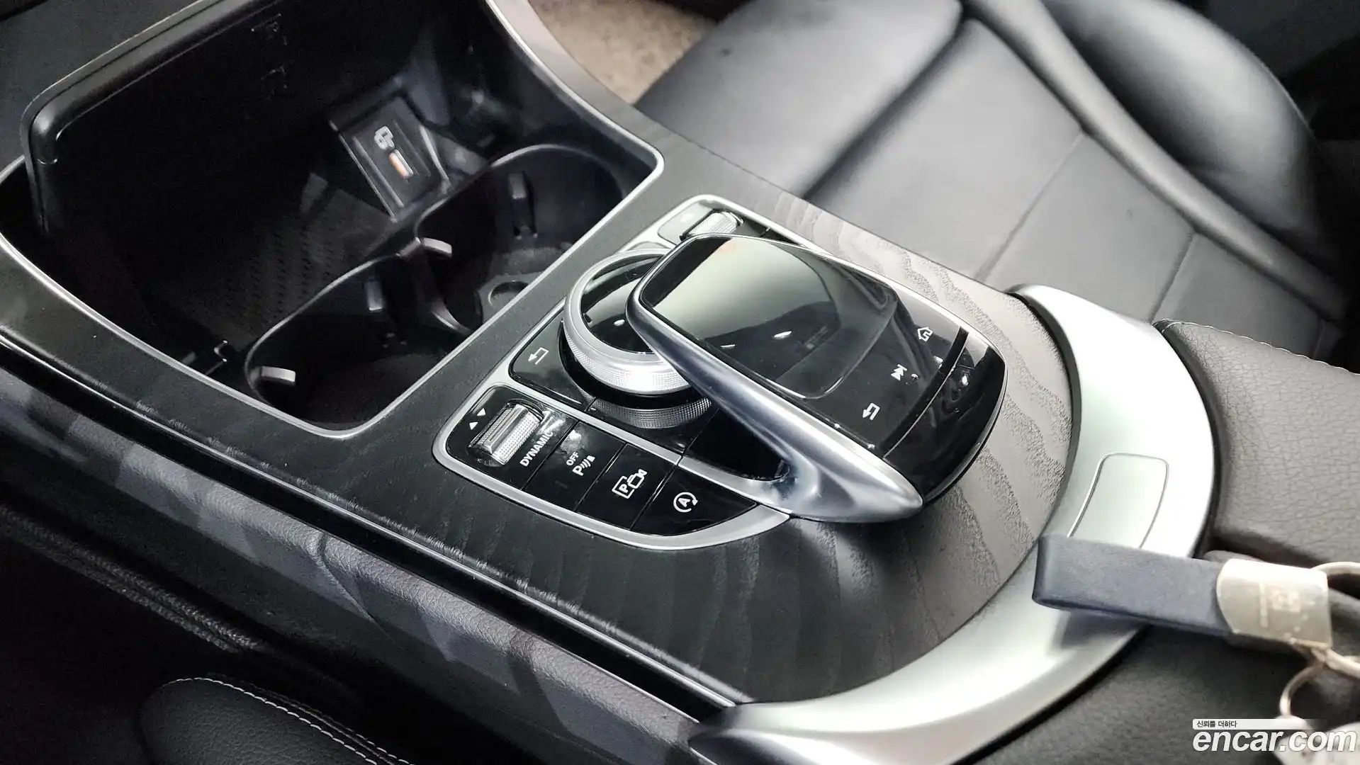 C-Class Mercedes-Benz 2019.6-OPTION-041