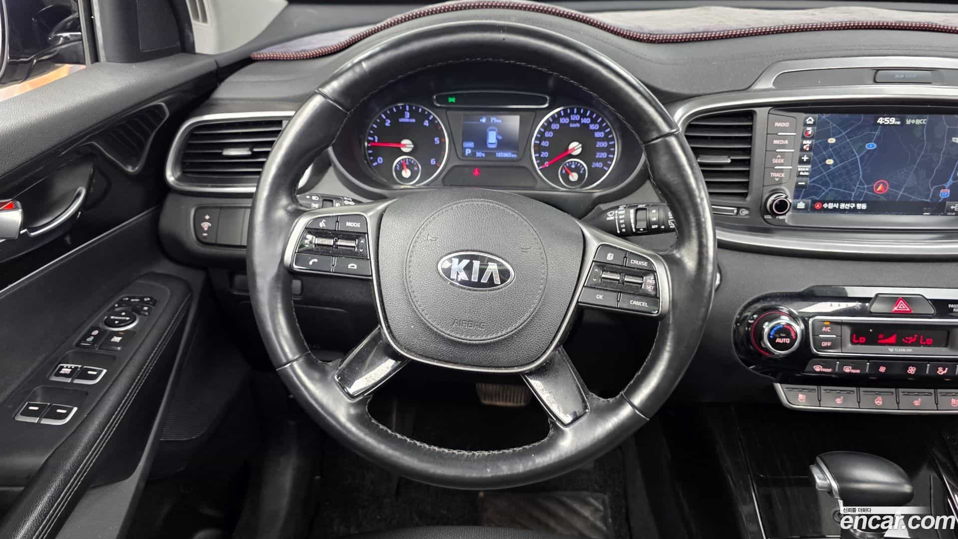 Sorento Kia 2019.0-OPTION-017