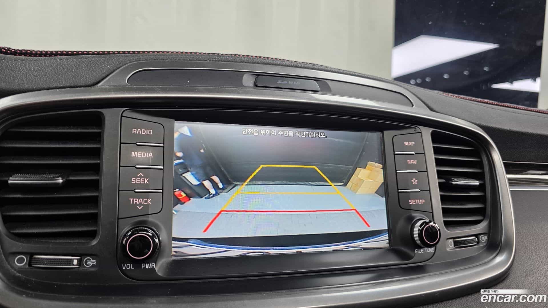 Sorento Kia 2019.0-OPTION-019