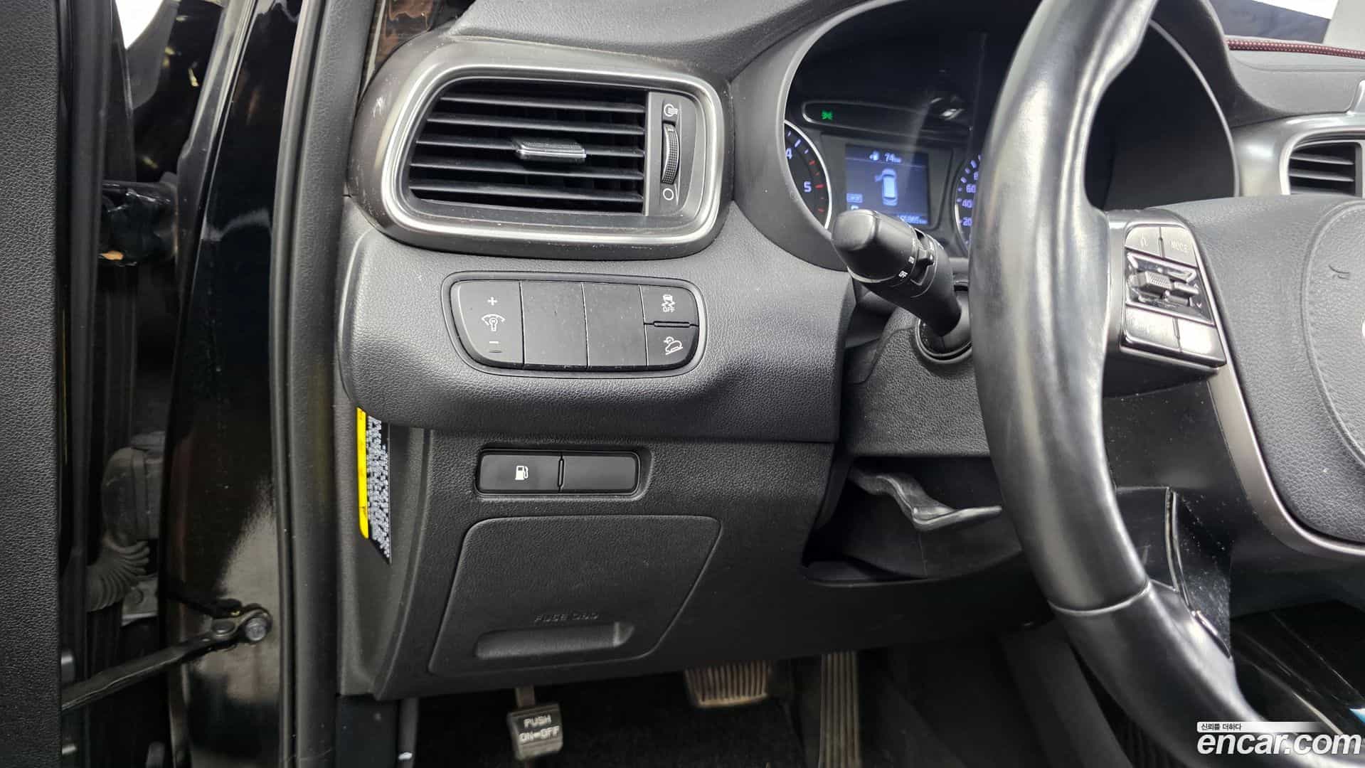 Sorento Kia 2019.0-OPTION-020