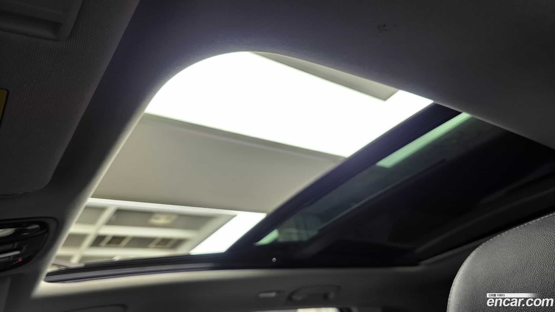 Sorento Kia 2019.0-OPTION-023