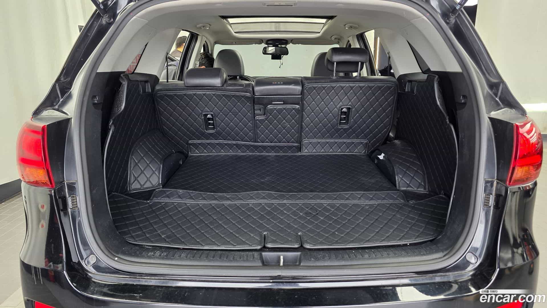 Sorento Kia 2019.0-OPTION-024